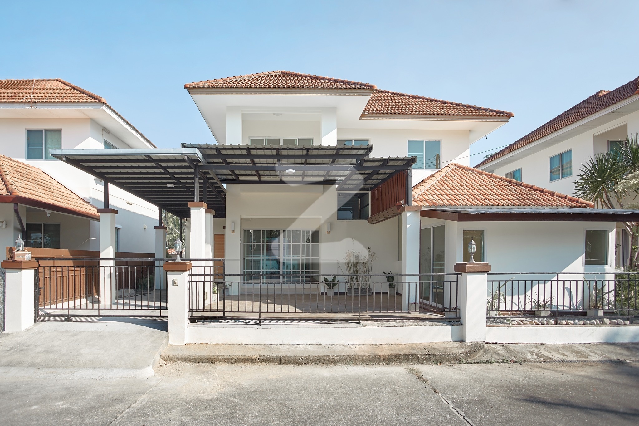ยินดีรับนายหน้า (เจ้าของขายเอง) 🏡 เปิดขาย!! บ้าน 2 ชั้น​ รีโนเวทใหม่ หมู่บ้านแสนสบาย1 @สันนามเม็ง สันทราย เชียงใหม่ ใกล้เซ็นทรัลเฟสติวัล 7 กม.     : เจ้าของให้เช่าเอง (งดรับนายหน้า)