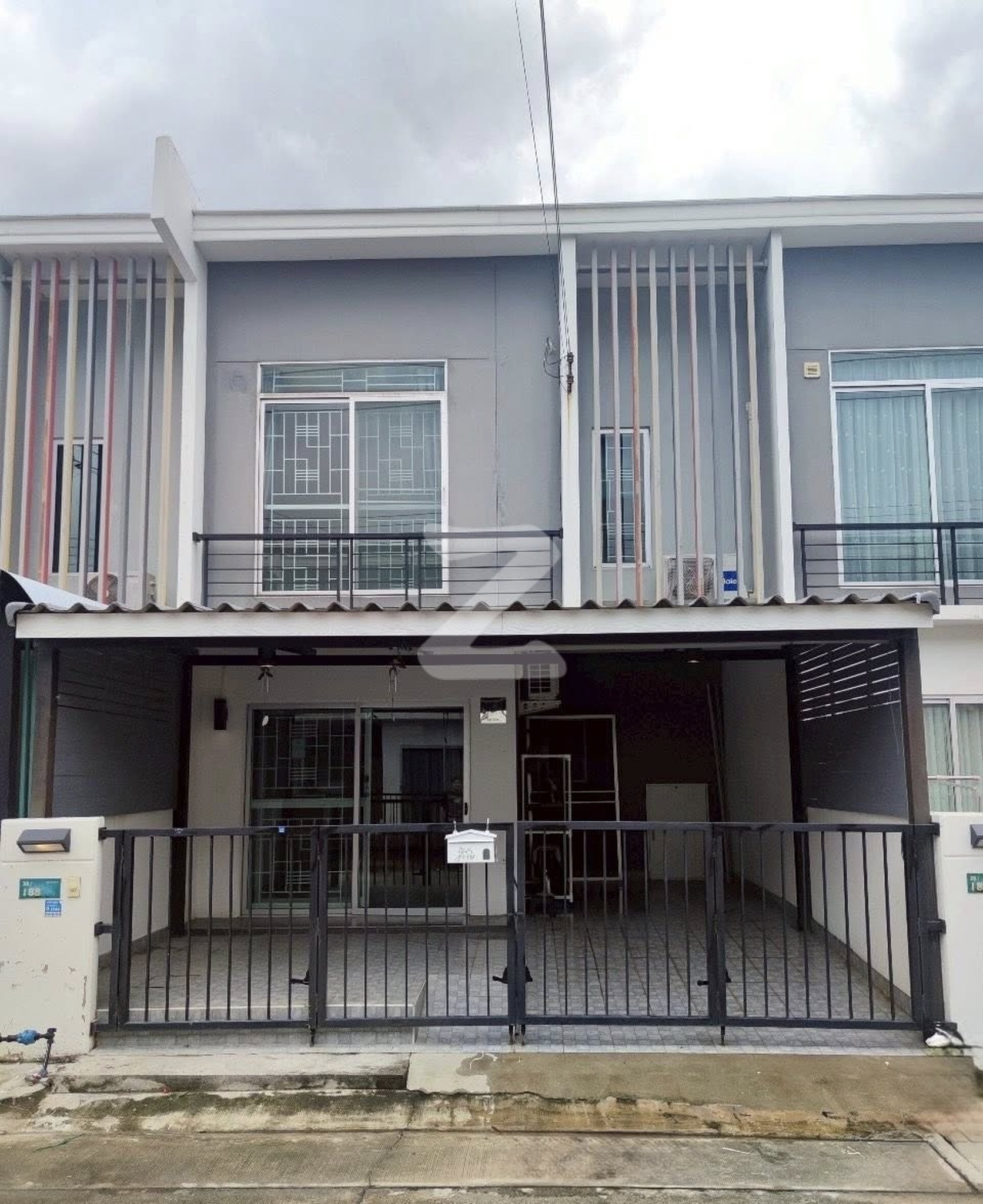 🏠 ขาย หรือ ให้เช่า  บ้านพร้อมอยู่  18.ตรว. หมู่บ้านพฤกษา119 รังสิต-คลอง2 ถนนเลียบคลองสอง              : เจ้าของขายเอง (งดรับนายหน้า)