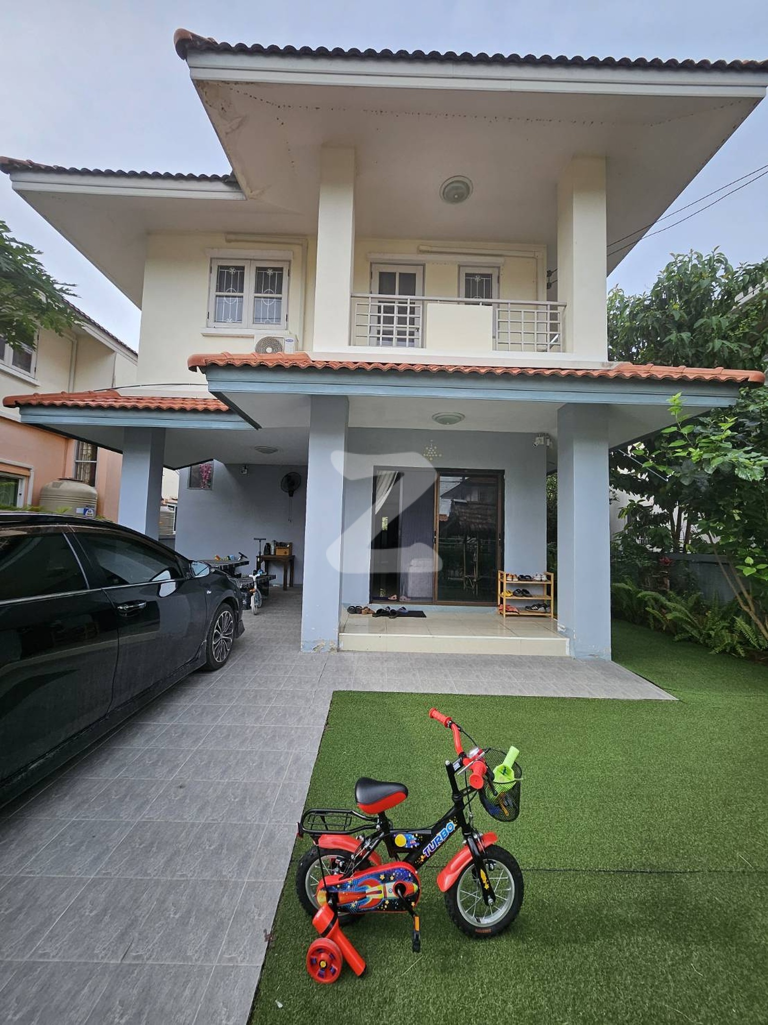 ขายบ้านเดี่ยว : หมู่บ้านวิมานแก้ววิว ลำลูกกา คลอง 7 บ้านเดี่ยว 2 ชั้น ขนาด 53.4 ตารางวา 4 ห้องนอน 2 ห้องน้ำ : เจ้าของขายเอง (งดรับนายหน้า)
