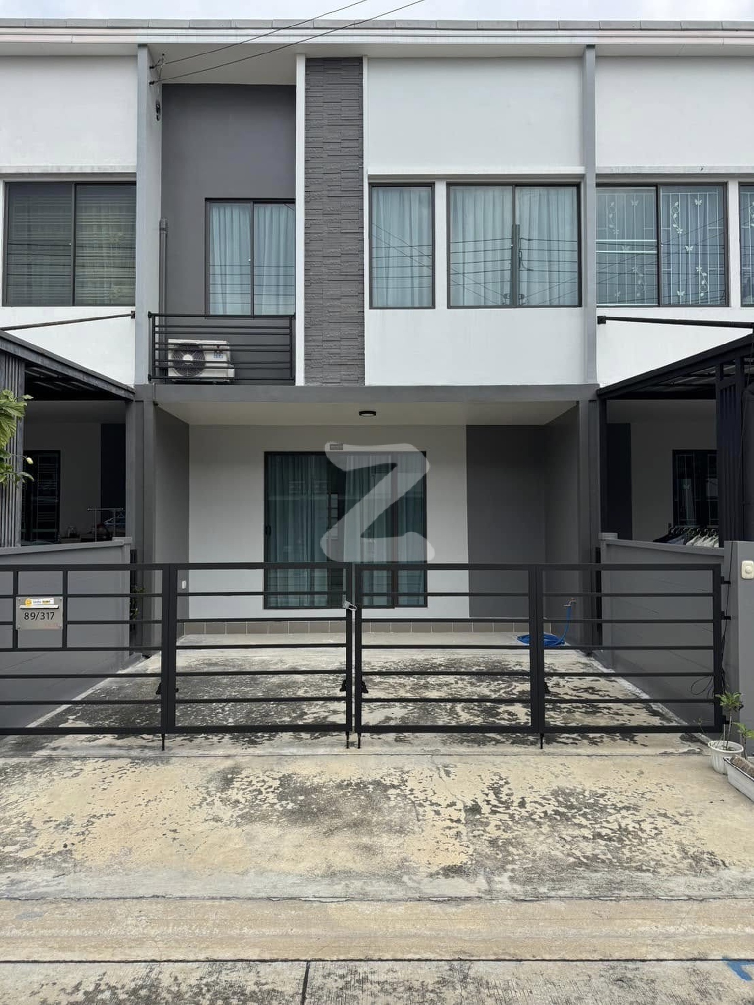 ขาย ทาว์นเฮ้าส์ 2 ชั้น หมู่บ้านพลีโน่ พหลโยธิน-รังสิต คลองหนึ่ง (เจ้าของโพสต์เองยังไม่รับนายหน้า)  ***Renovate ใหม่ทั้งหลัง*** : เจ้าของขายเอง (งดรับนายหน้า)