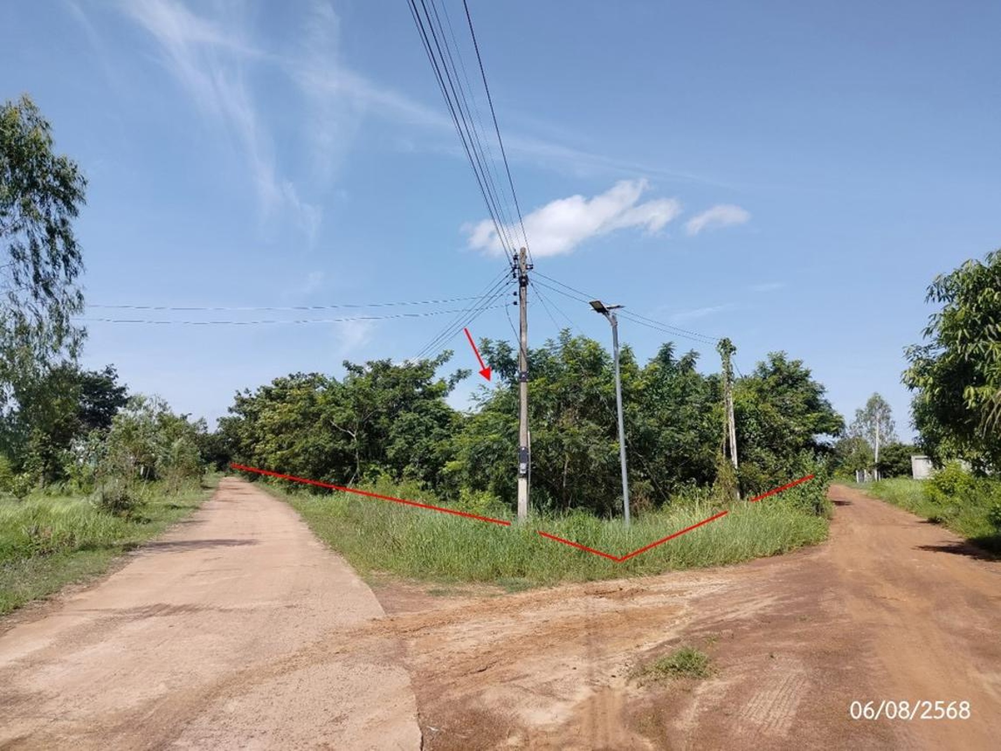 ทรัพย์สถาบันโดย KASIKORNBANK ที่ดิน ถนนสายสว่างแดนดิน-ส่องดาว (ทล.2342)