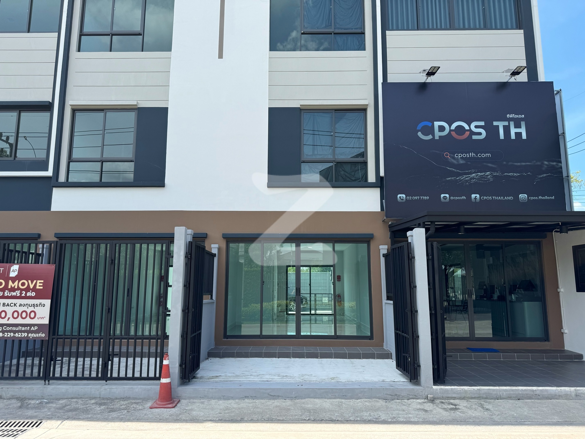 ให้เช่าโฮมออฟฟิศ 3 ชั้น โครงการ DISTRICT พหลโยธิน-วิภาวดี ตึกใหม่ไม่เคยใช้งานมาก่อน  : โดยนายหน้า/ตัวแทน