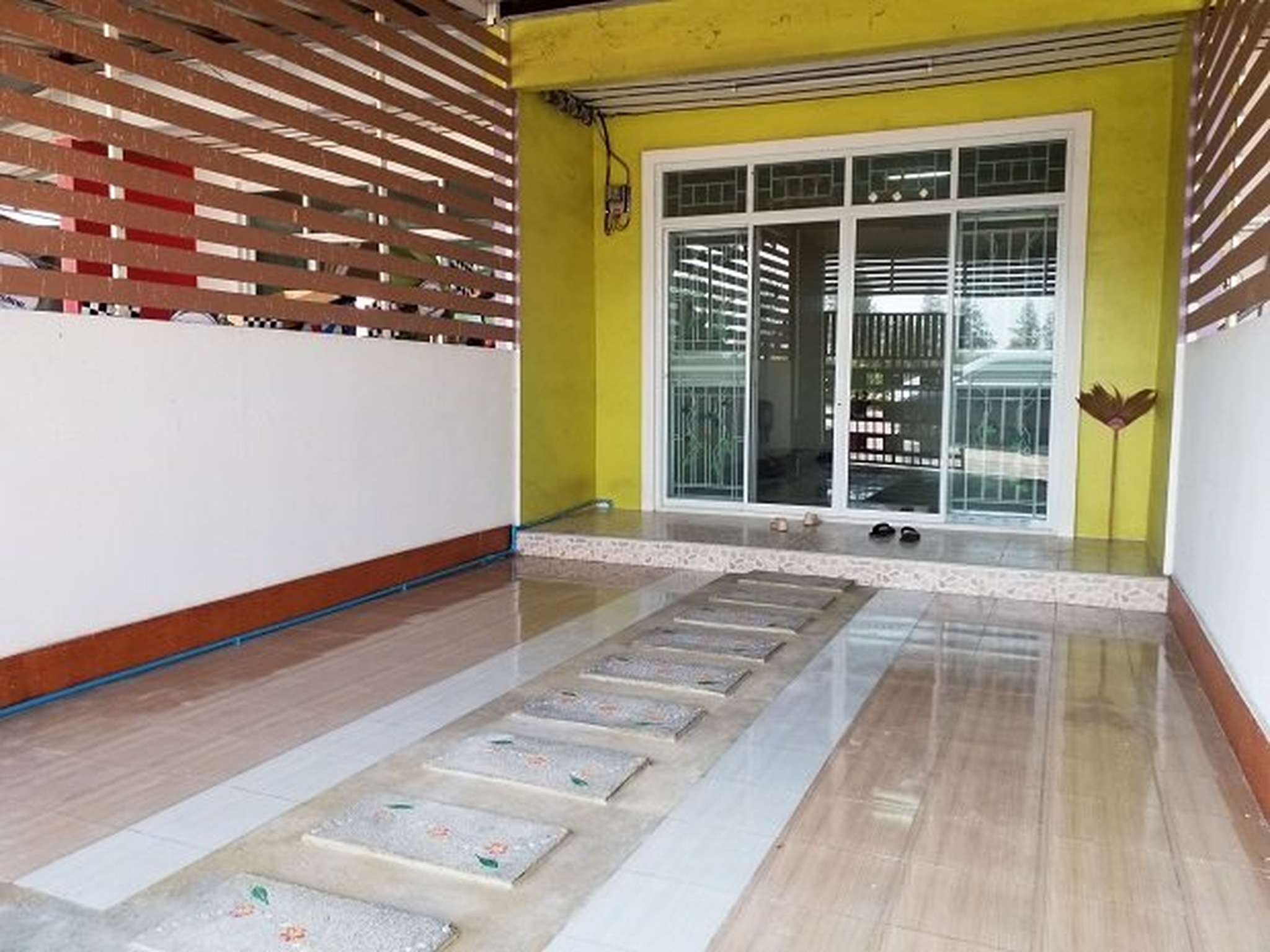 ทรัพย์สถาบันโดย SCB ตึกแถว-อาคารพาณิชย์ เพชรลดา