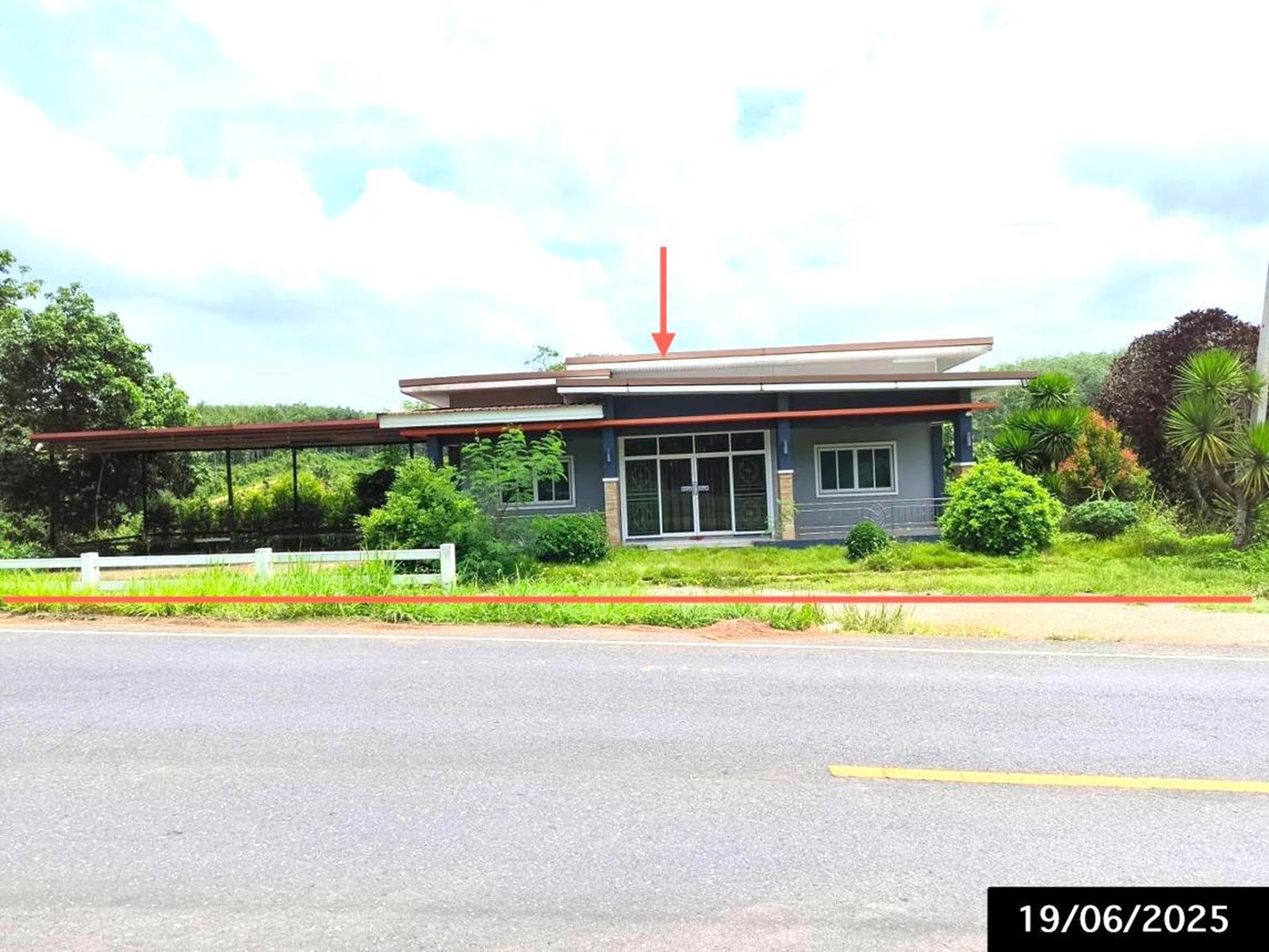 ทรัพย์สถาบันโดย KASIKORNBANK บ้านเดี่ยว ถนนสายบ้านห้วยกรวด-วิภาวดี(ทล.4256)