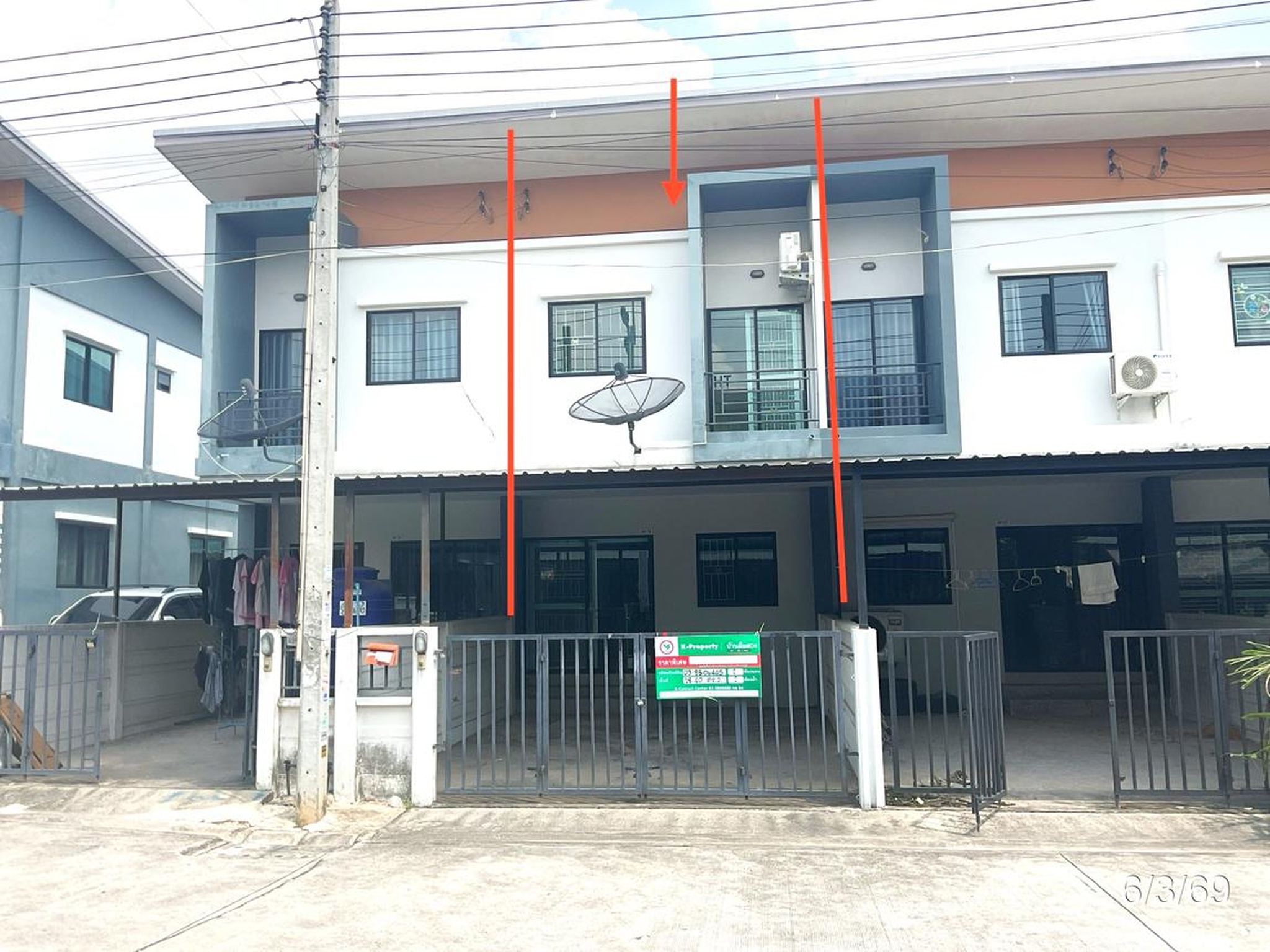 ทรัพย์สถาบันโดย KASIKORNBANK ทาวน์เฮาส์ ซอยภายในโครงการ ถนนสายปลวกแดง-ห้วยปราบ (รย.3013)