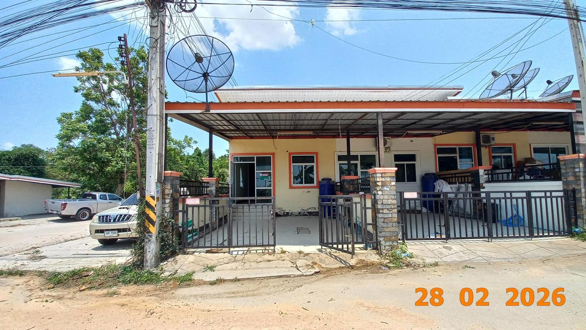 ทรัพย์สถาบันโดย KASIKORNBANK ทาวน์เฮาส์ บ้านปรีดา (Preeda Village (Thepprathanporn 12))