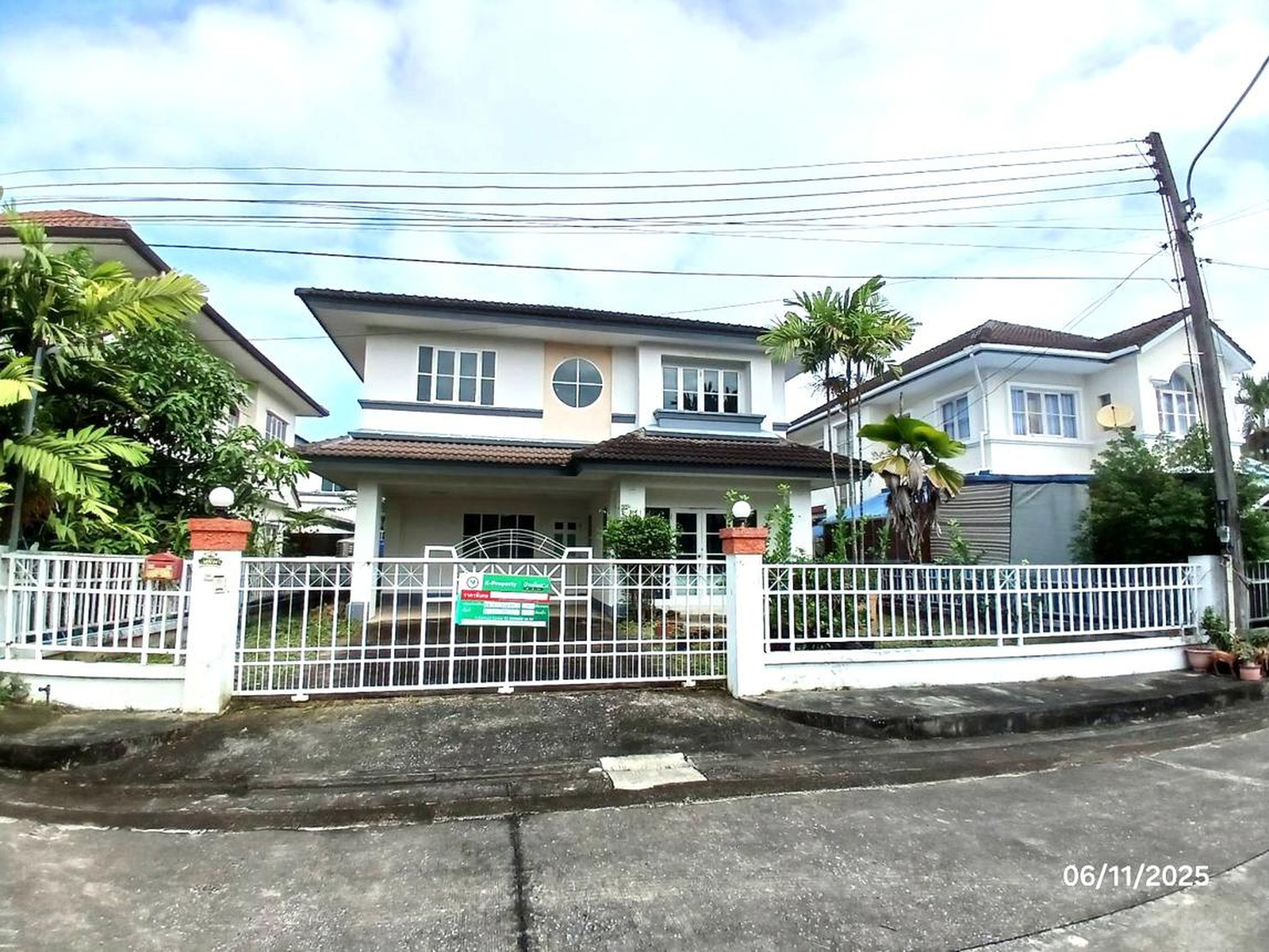ทรัพย์สถาบันโดย KASIKORNBANK บ้านเดี่ยว ซอย11 ถนนสายเชียงใหม่-พร้าว(ทล.1001)