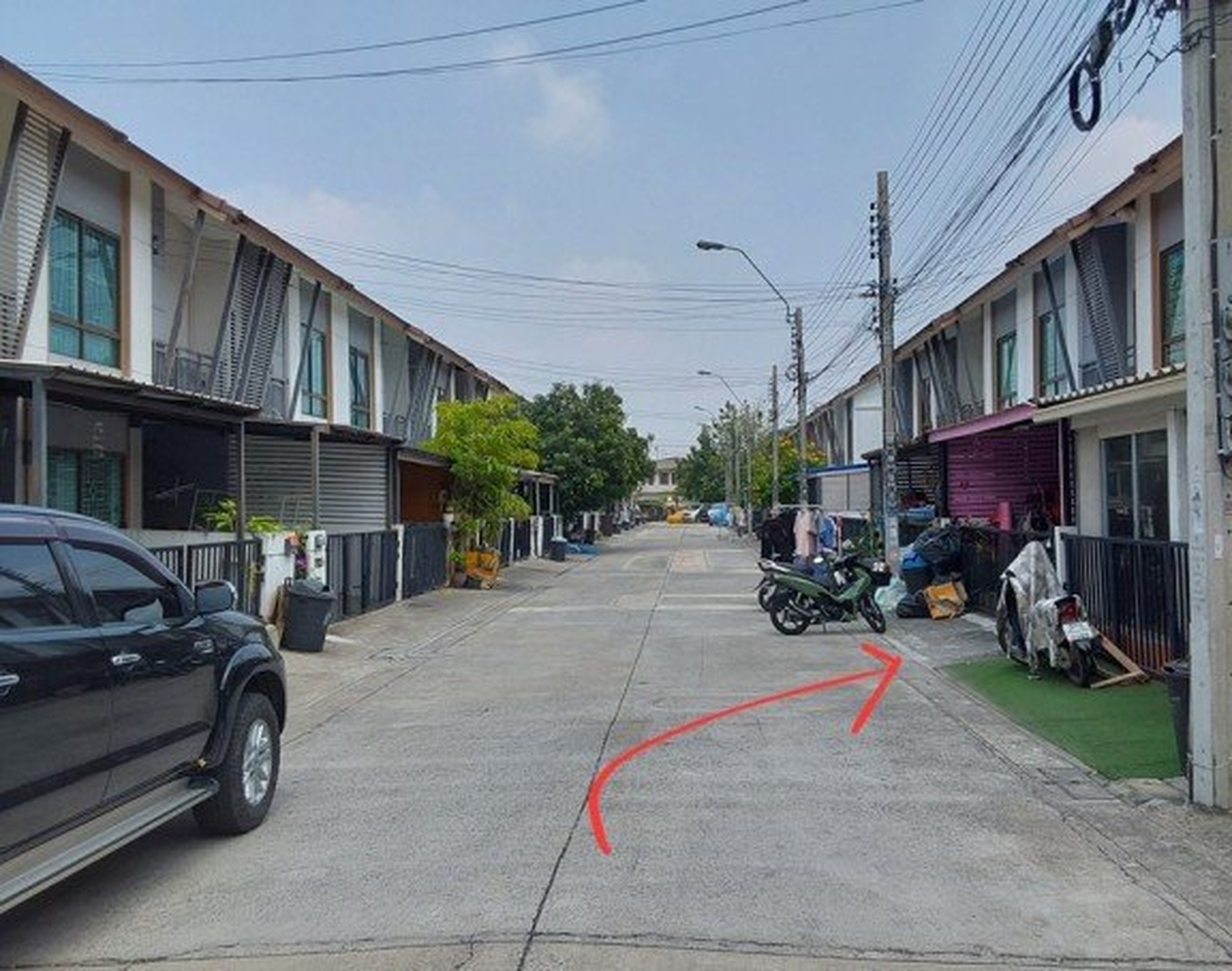ทรัพย์สถาบันโดย SCB ทาวน์เฮาส์ บ้านพฤกษา 101