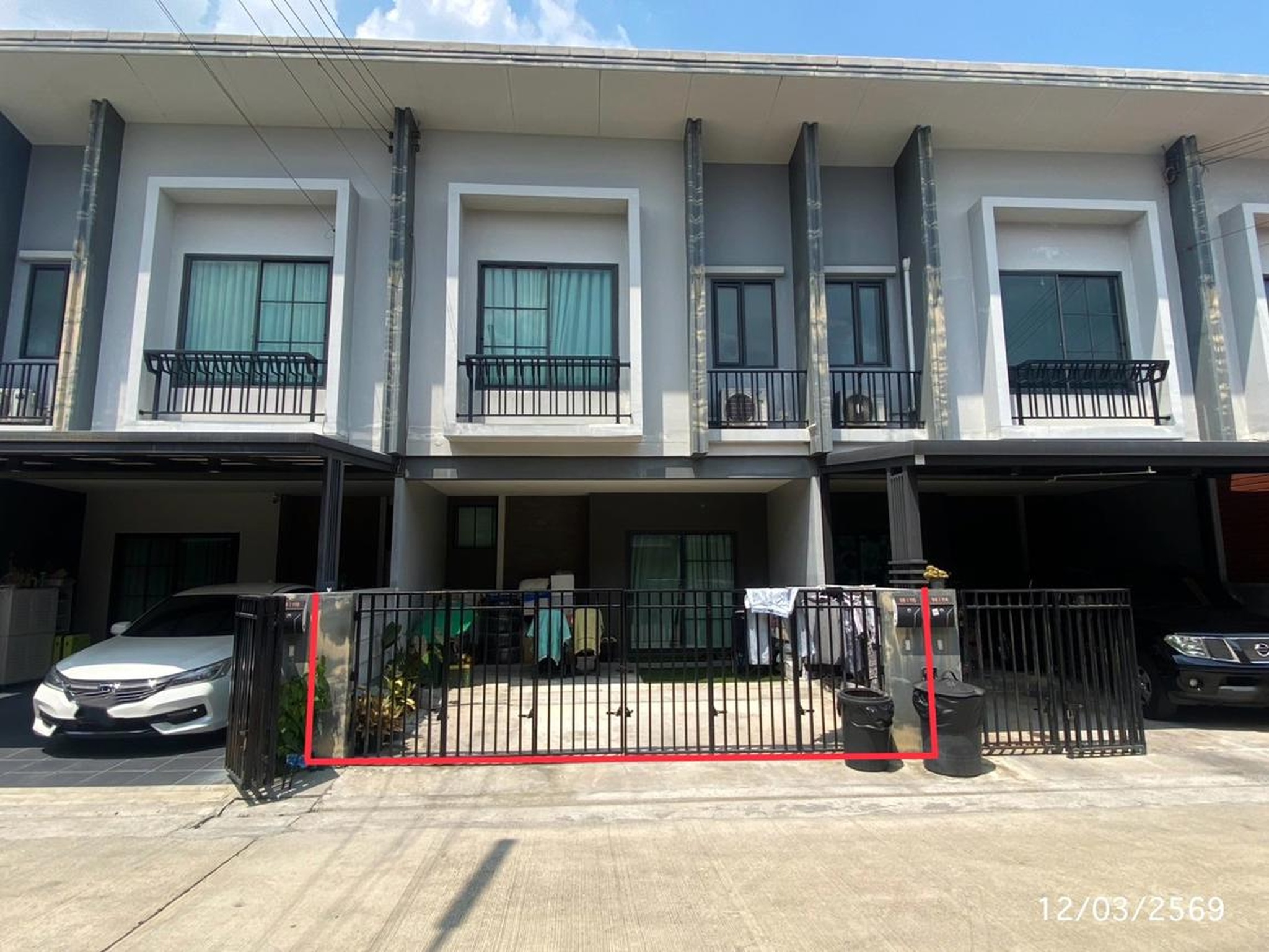 ทรัพย์สถาบันโดย KASIKORNBANK ทาวน์เฮาส์ บริทาเนีย วงแหวน-หทัยราษฎร์
