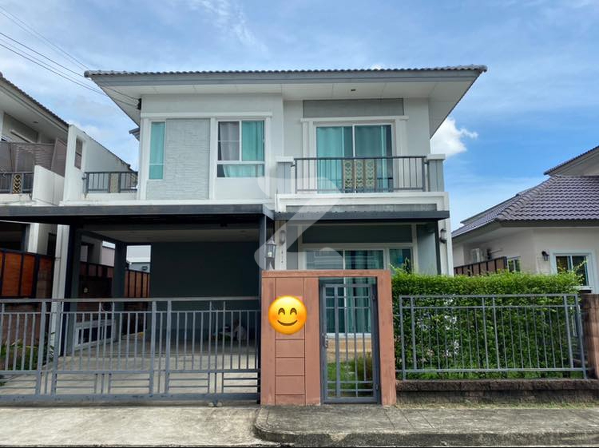 ให้เช่าหรือขาย บ้านภัสสร เพรสทีจ ลักซ์ พัฒนาการ 44  • ขนาด 38 ตารางวา | 3 ห้องนอน | 2 ห้องน้ำ | : เจ้าของให้เช่าเอง (งดรับนายหน้า)