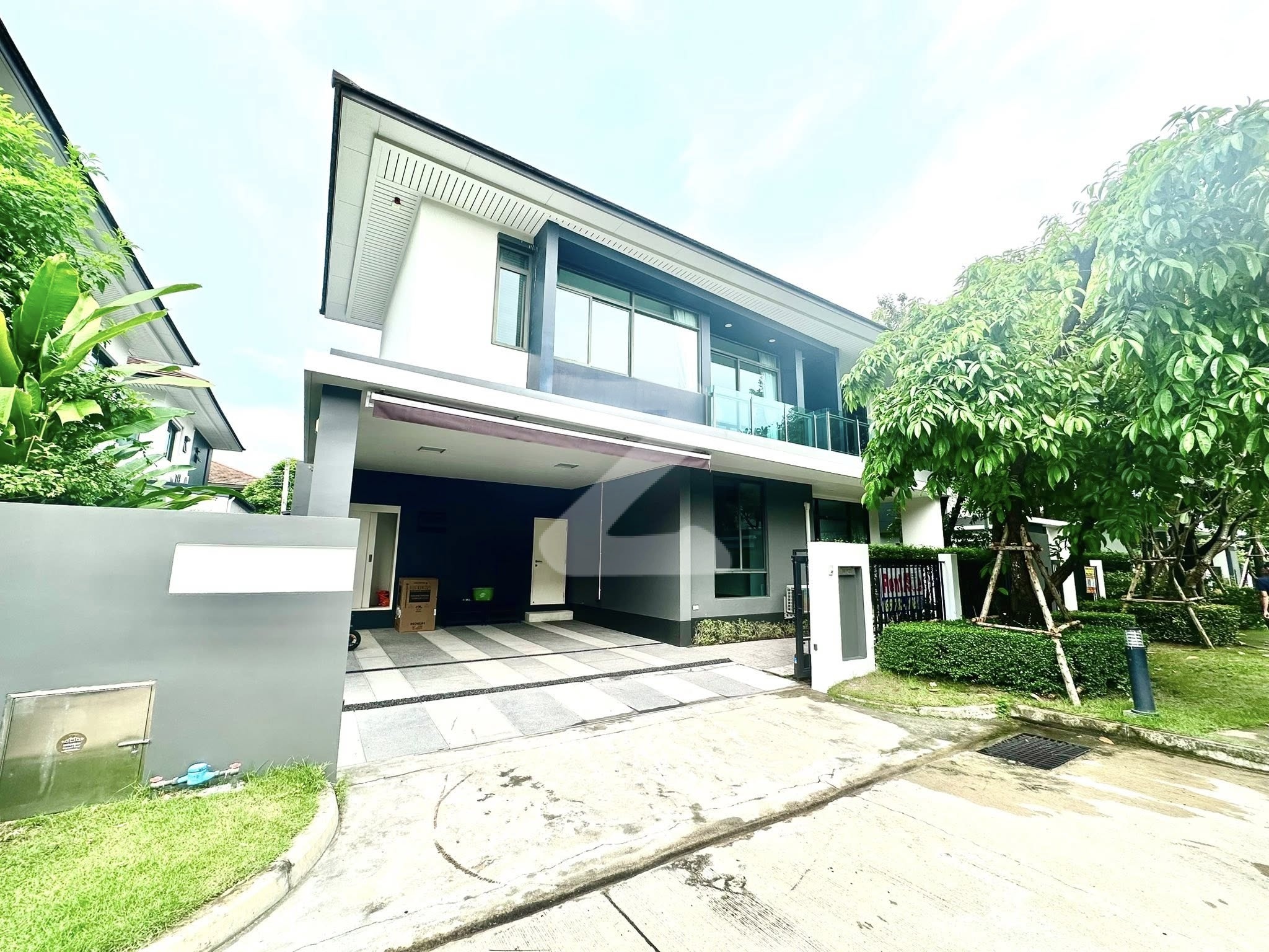 Owner post, Available now, Accept Agent, Short term rent is acceptable Rent - Setthasiri Krungthepkratha 1 ให้เช่า - บ้านเศรษฐสิริ กรุงเทพกรีฑา 1  : เจ้าของให้เช่าเอง (งดรับนายหน้า)