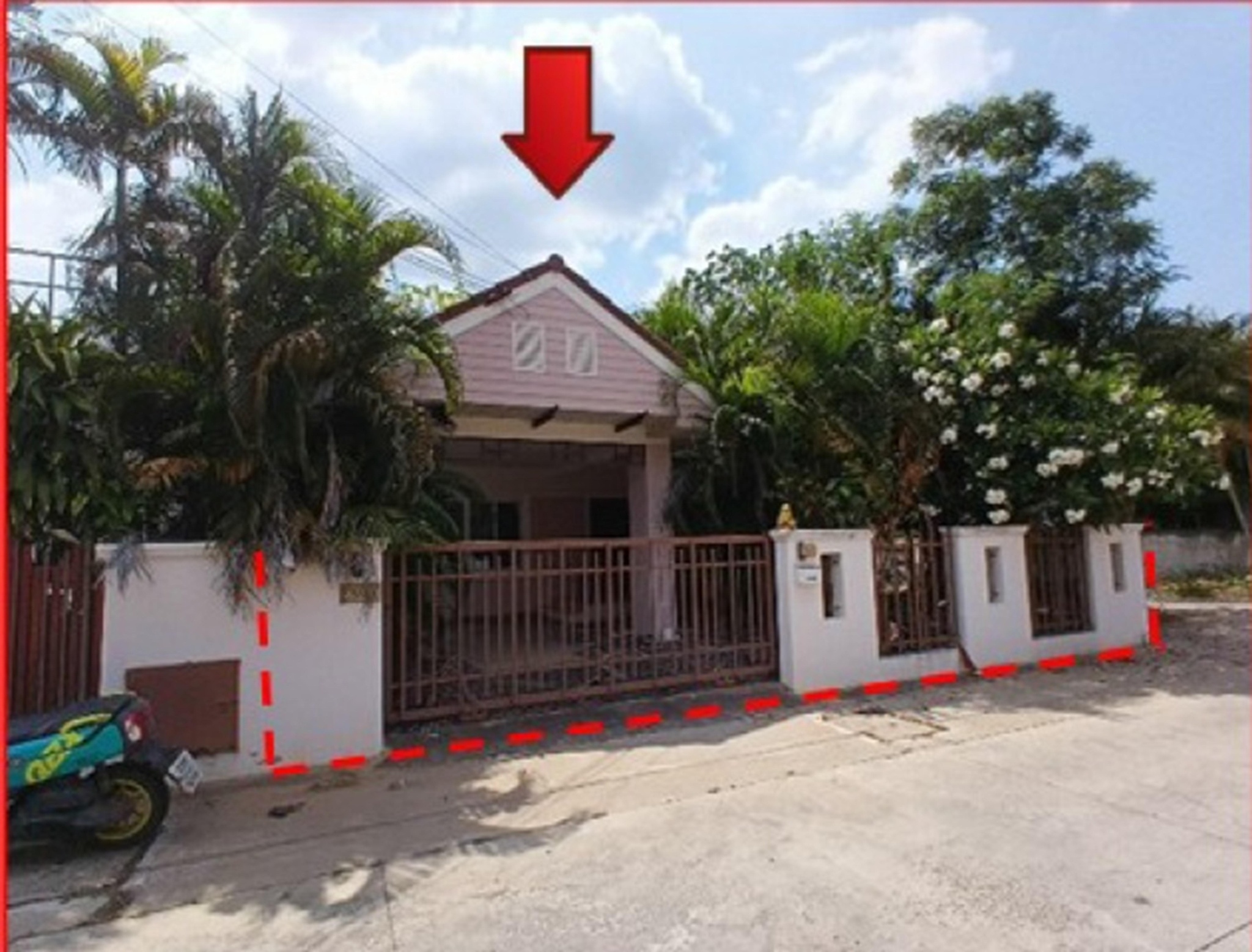 ทรัพย์สถาบันโดย GHB บ้านเดี่ยว เจเจเลควิวปาร์ค