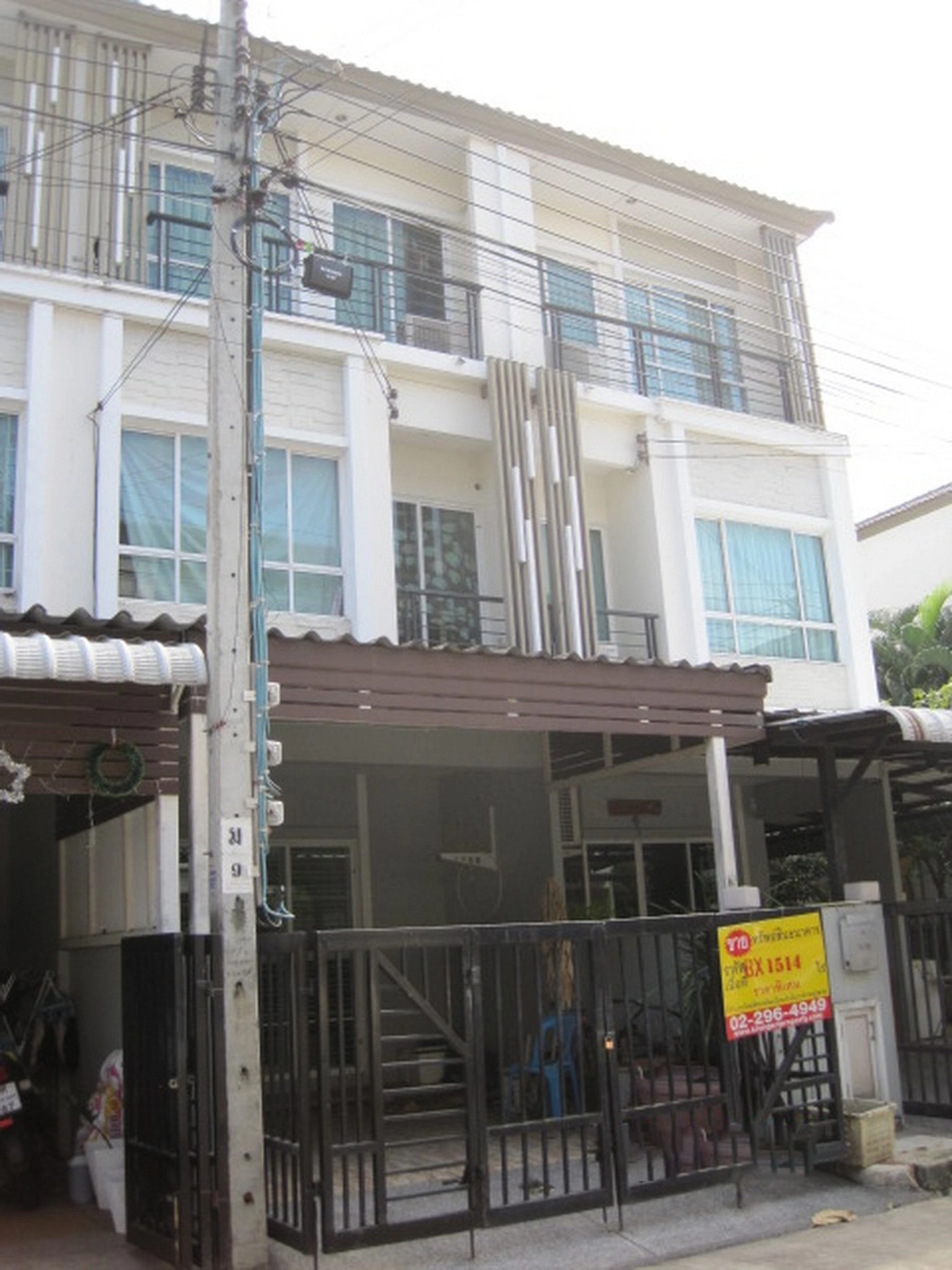 ทรัพย์สถาบันโดย BAY ทาวน์เฮาส์ เดอะแพลนด์ซิตี้นวมินทร์