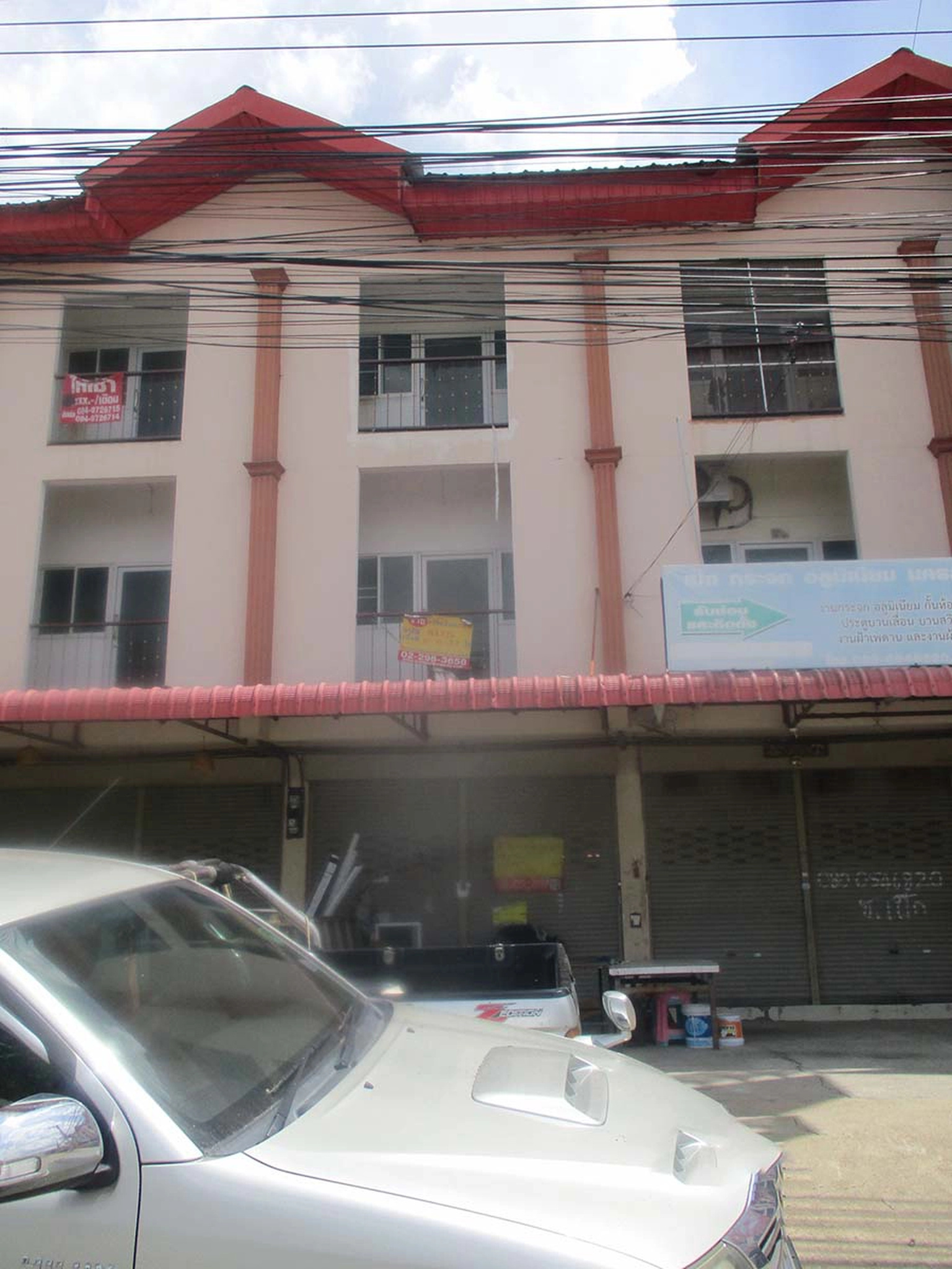 ทรัพย์สถาบันโดย BAY ตึกแถว-อาคารพาณิชย์ เมืองนครสวรรค์ นครสวรรค์