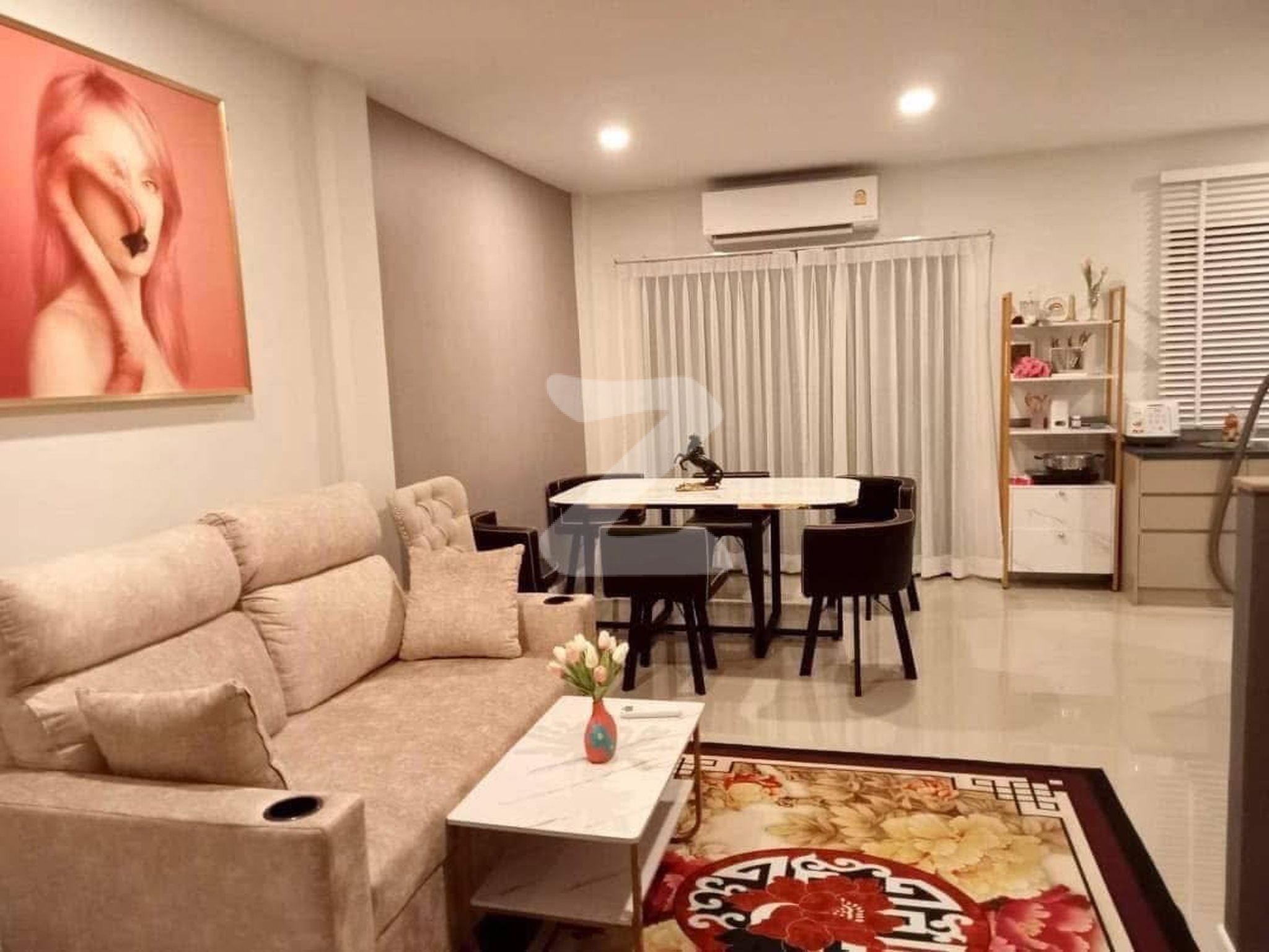 Owner posts เจ้าของปล่อยเอง ( รับนายหน้า ) บ้านลุมพินี ทาวน์เพลส สุขุมวิท-ศรีนครินทร์ ปล่อยเช่า  45000/months  : เจ้าของให้เช่าเอง (งดรับนายหน้า)