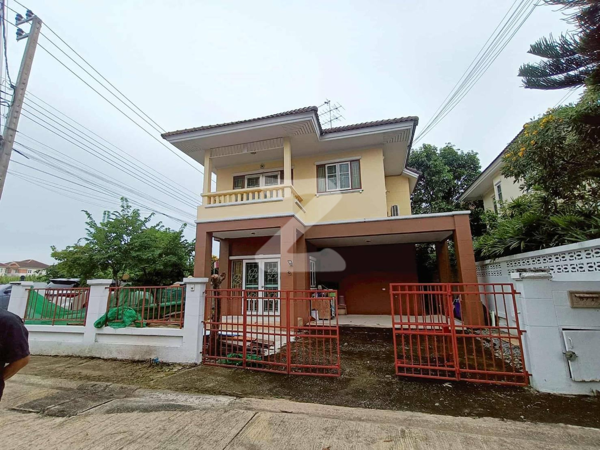 เจ้าของขายเองครับ 🏡ขายบ้านเดี่ยว 2 ชั้น ขายตามสภาพ (บ้าน 90%) ซ่อมแซมเล็กน้อย เจ้าของดูแลบ้านแลดี รักบ้าน บำรุงรักษาตลอด : เจ้าของขายเอง (งดรับนายหน้า)