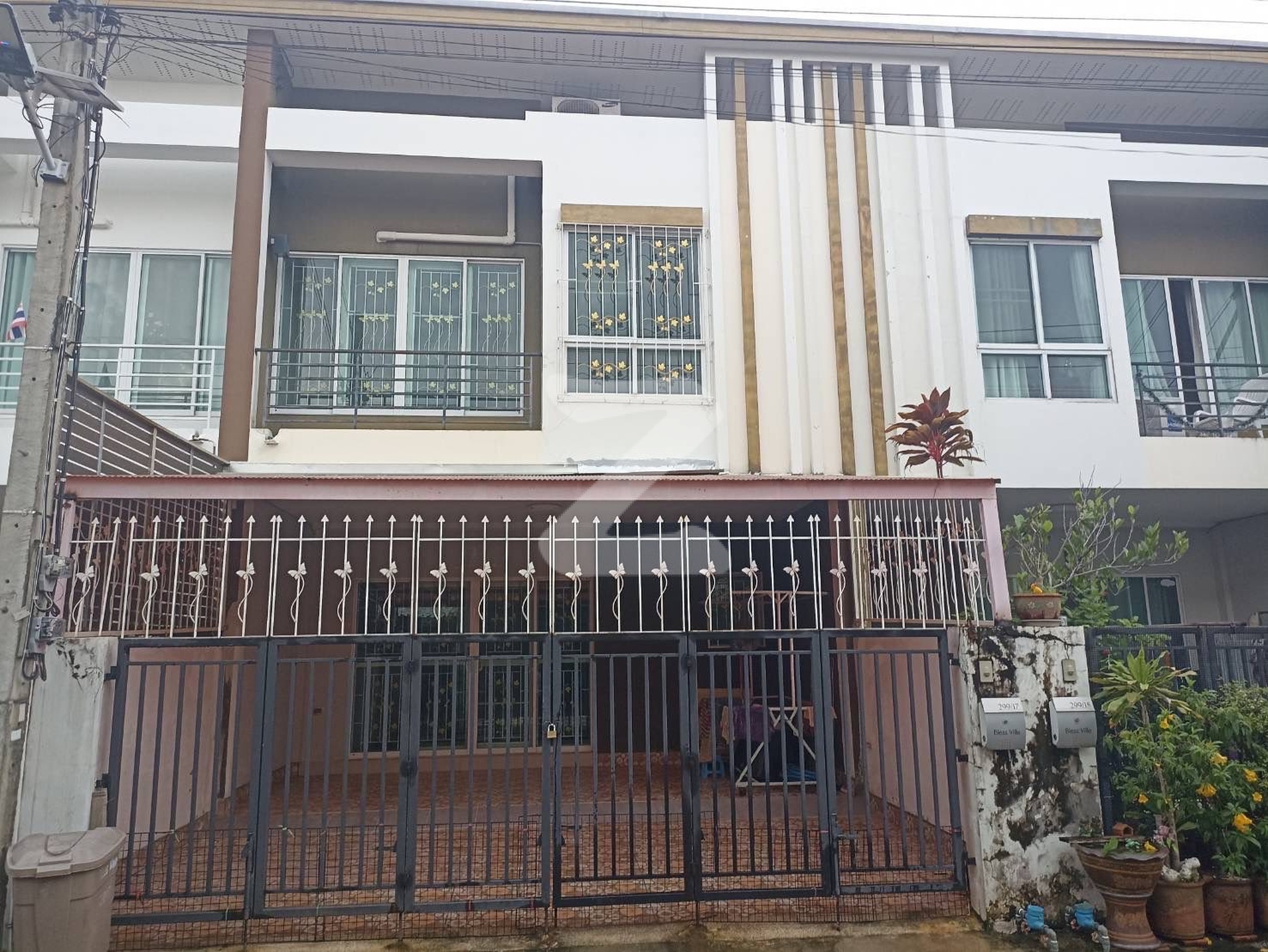 บ้านให้เช่า  รามอินทรา 109 (ซ.พระยาสุเรนทร์ 25) หมู่บ้าน เบล็สวิลล์  ขนาด 19 ตรว.                          : เจ้าของให้เช่าเอง (งดรับนายหน้า)