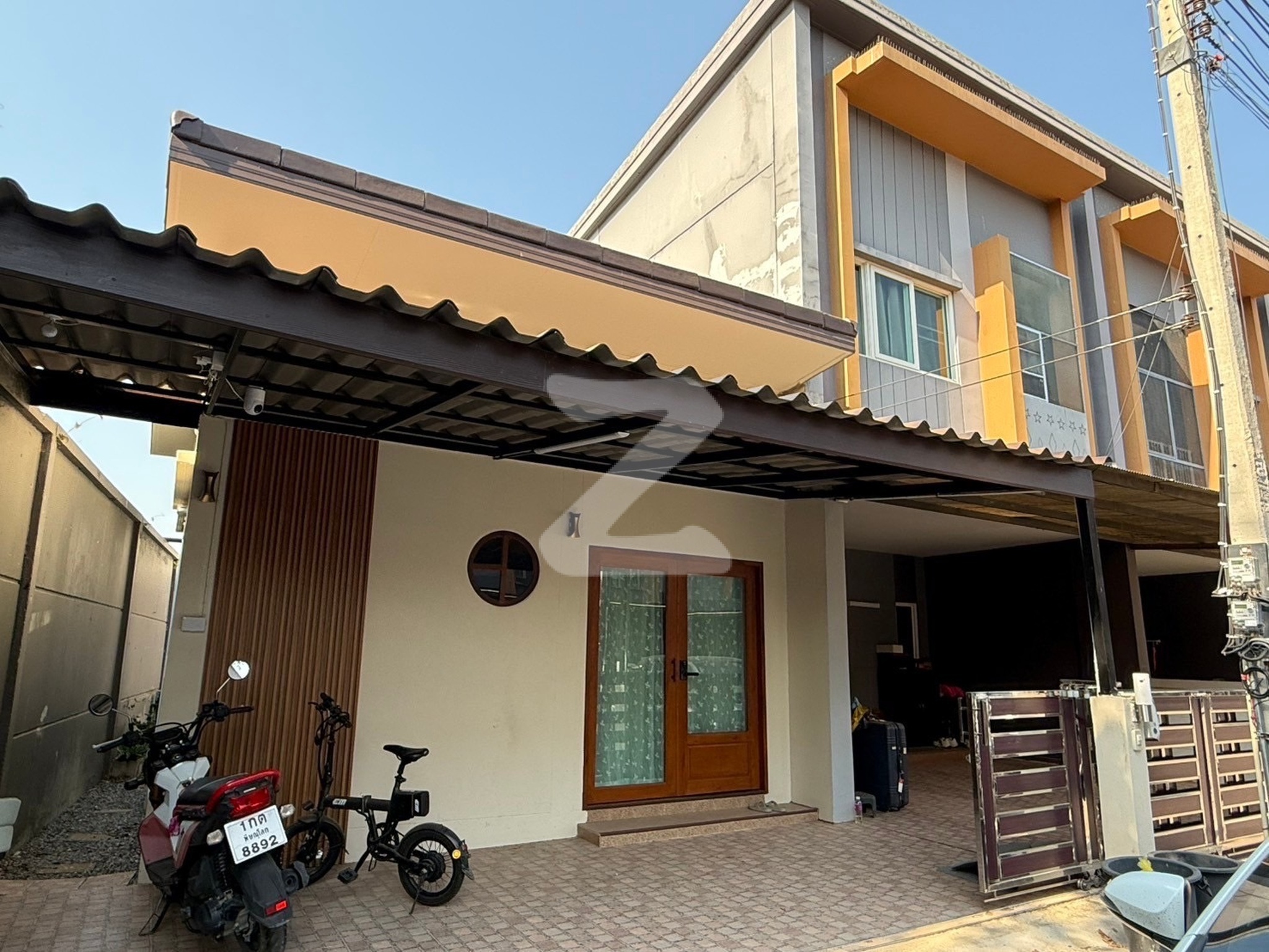ขายบ้าน ทาวน์โฮม 2 ชั้น (เจ้าของขายเอง) สำหรับลงทุนหรืออยู่เองในอนาคต (ตอนนี้มีผู้เช่า) โครงการทาวน์ อเวนิว สองแควของแสนสิริ : เจ้าของให้เช่าเอง (งดรับนายหน้า)