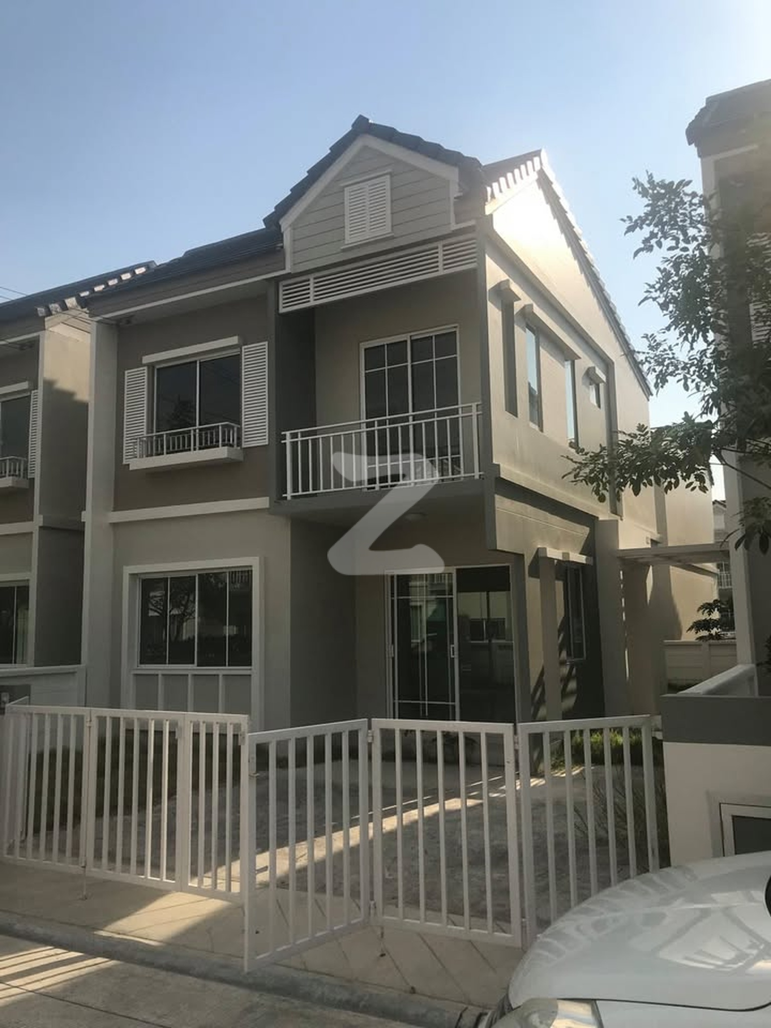 ✨ให้เช่าหมู่บ้านอารียา เดอะวิลเลจ บางนา-วงแหวน2 ใกล้ Mega Bangna✨ 🏡 ทาวน์โฮม 3 ห้องนอน 2 ห้องน้ำ (ผนังไม่ติดกับใคร)  : เจ้าของให้เช่าเอง (งดรับนายหน้า)
