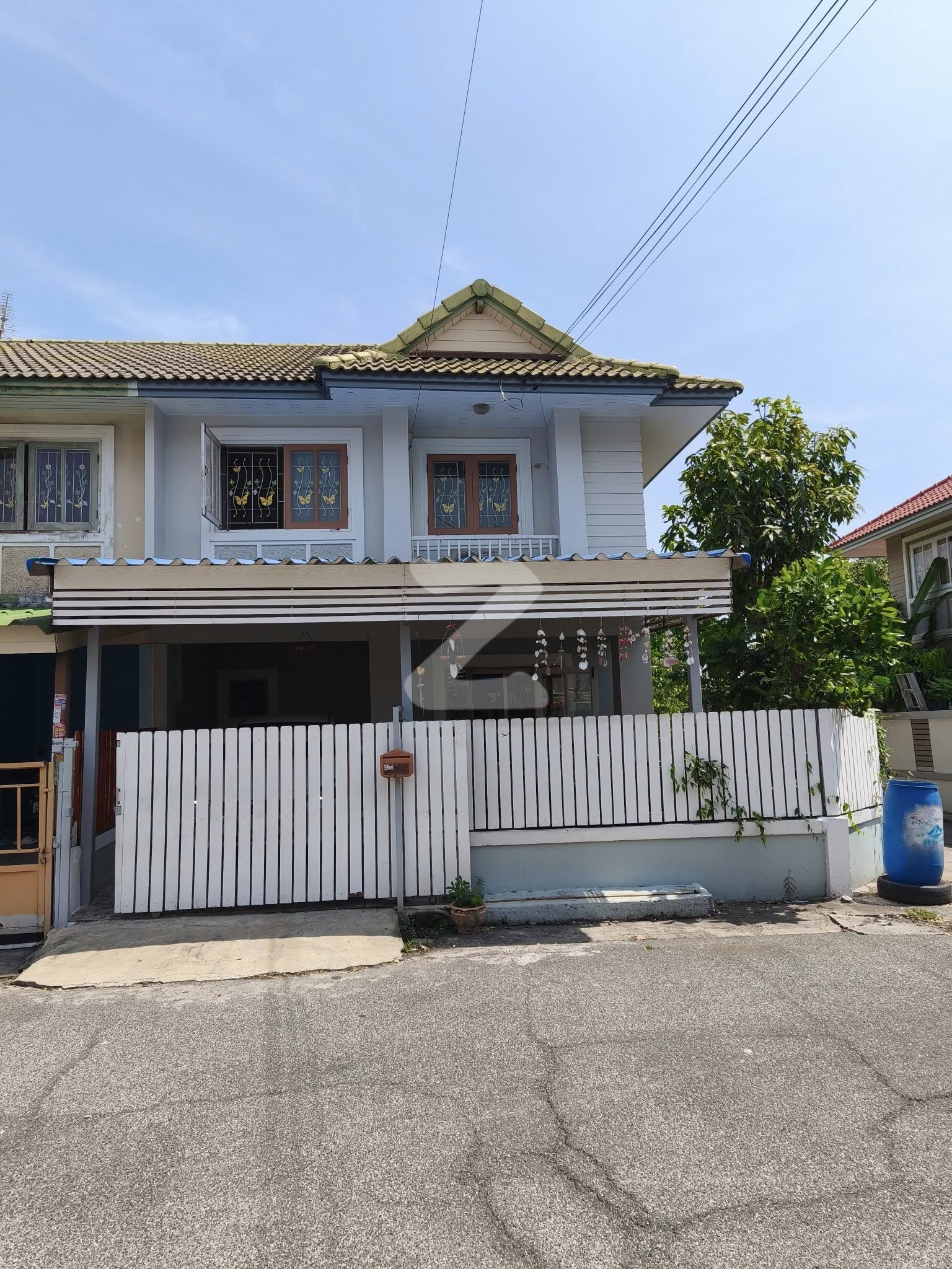 ขายถูก ทาวเฮ้าส์ 2 ชั้นหมู่บ้านพฤกษา15 หลังมุมเนื้อที่ 24.6 ตารางวา 3 ห้องนอน 2ห้องน้ำจอดรถยนต์ได้2-3 คัน : เจ้าของขายเอง (งดรับนายหน้า)