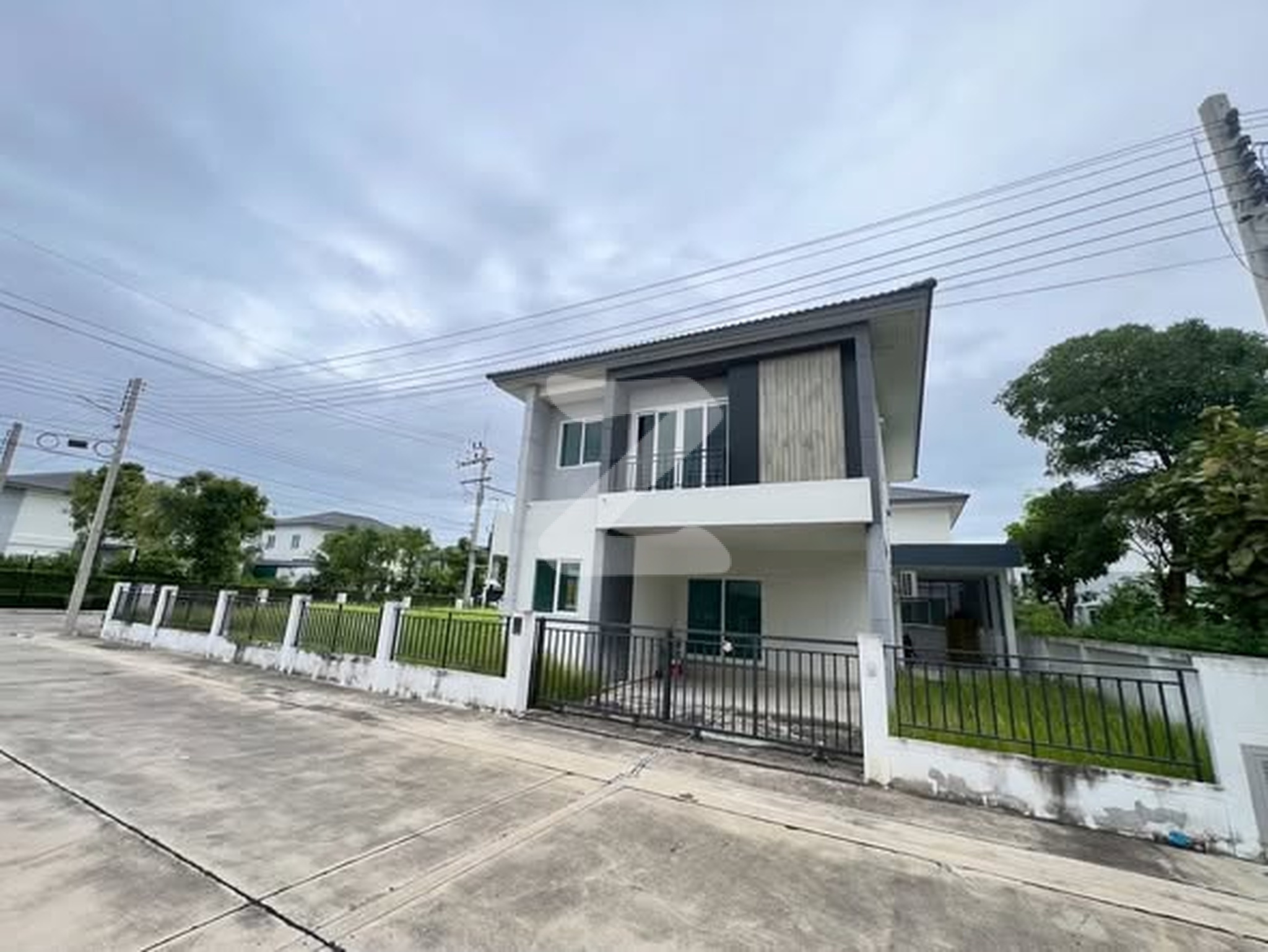 Owner post โครงการ เดอะพณา - เพชรเกษม-สาย 3 🏡🏡บ้านเดี่ยวหลังมุม🏡🏡 บ้านหันทิศเหนือ ลมดีตั้งแต่บ่าย ขนาดพื้นที่ 102ตรว. : เจ้าของขายเอง (งดรับนายหน้า)