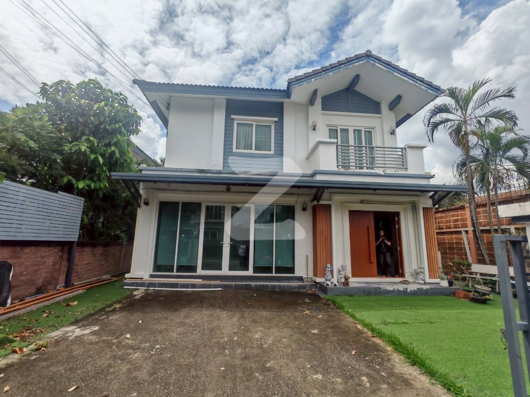 ปล่อยบ้านเช้า🏡 อยู่ในหมู่บ้าน casa ville วัชรพล 3ห้องนอน3ห้องนํ้า มีห้องโถงใหญ่ และห้องออฟฟิศ : เจ้าของให้เช่าเอง (งดรับนายหน้า)