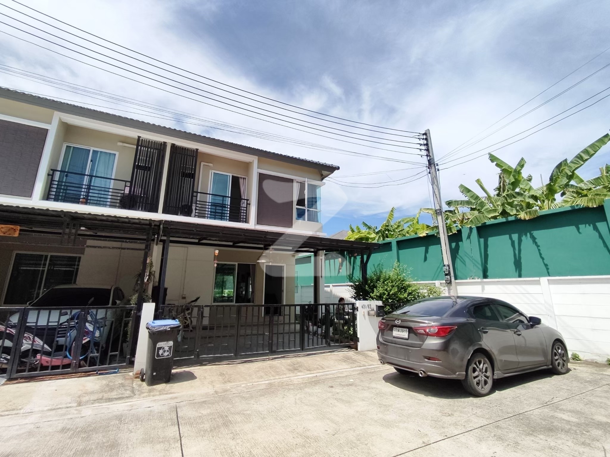 ขายบ้านทาวน์โฮม 2 ชั้น 2 ที่จอดรถ หลังมุม ซอยสั้น เจ้าของขายเอง                          : เจ้าของให้เช่าเอง (งดรับนายหน้า)