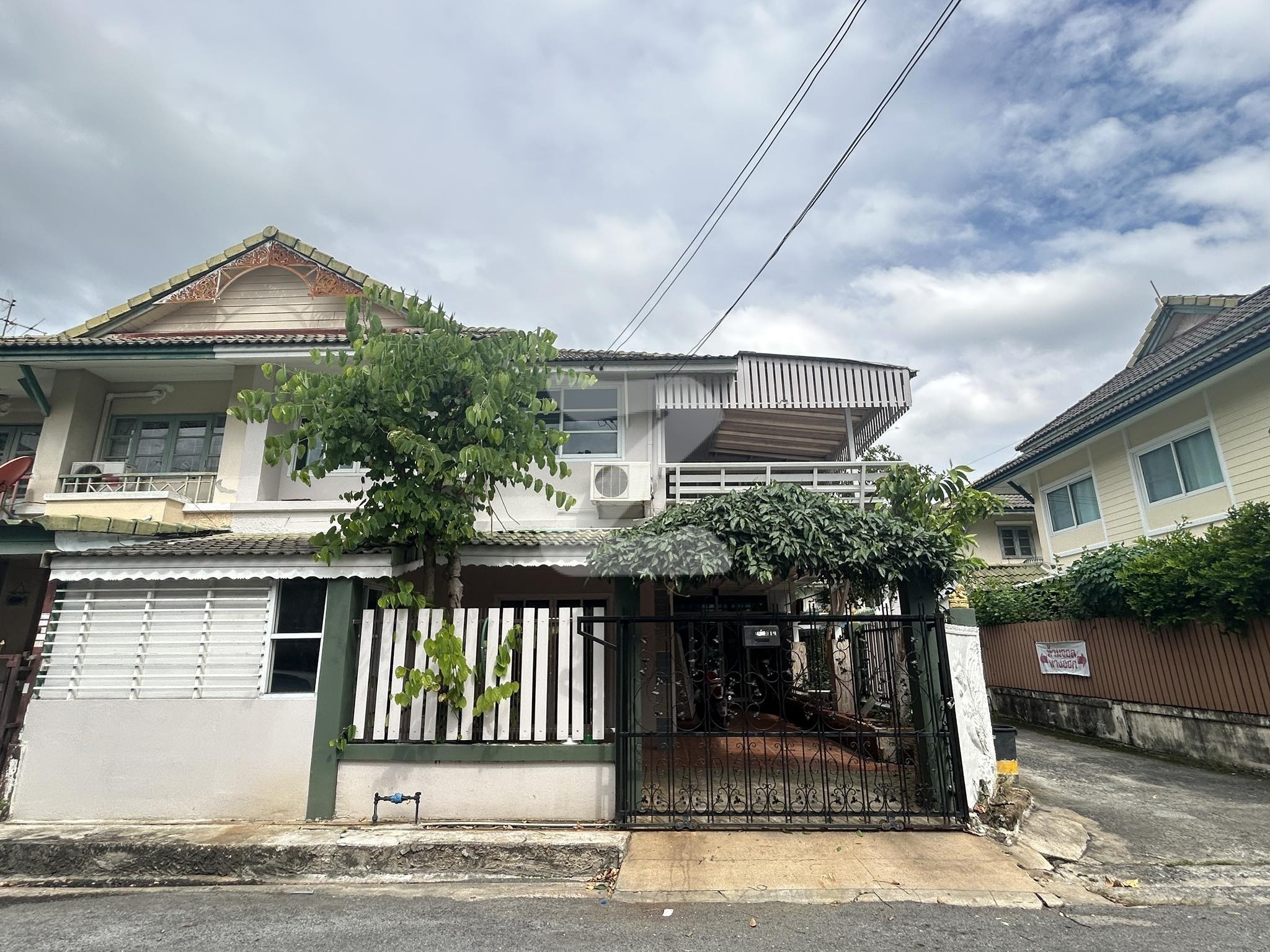 เช่า/ขาย ทาวน์เฮาส์ลำลูกกาคลอง 3 หมู่บ้านพฤกษา17 ￼                                    : เจ้าของขายเอง (งดรับนายหน้า)