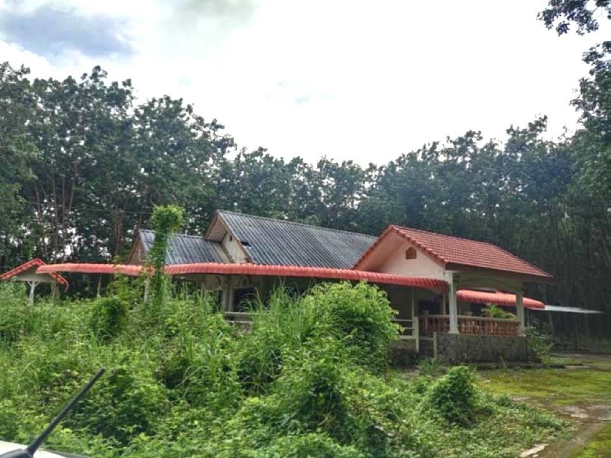 ทรัพย์สถาบันโดย GHB บ้านเดี่ยว ซอยทล.ชนบทสายบ.ทุ่งมน-บ ถนนสายเลี่ยงเมืองกาฬสิน