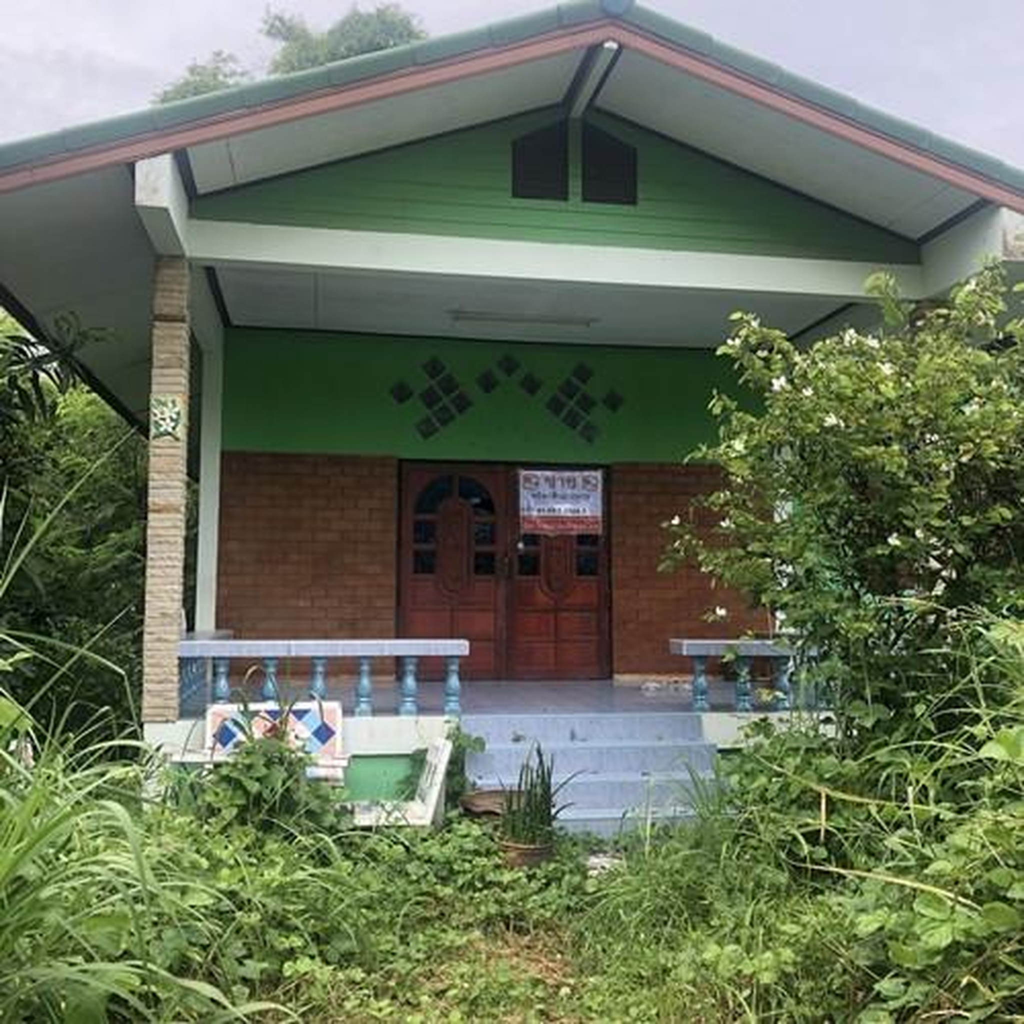 ทรัพย์สถาบันโดย GHB บ้านเดี่ยว ถนนสายสว่างอารมณ์-คลองข