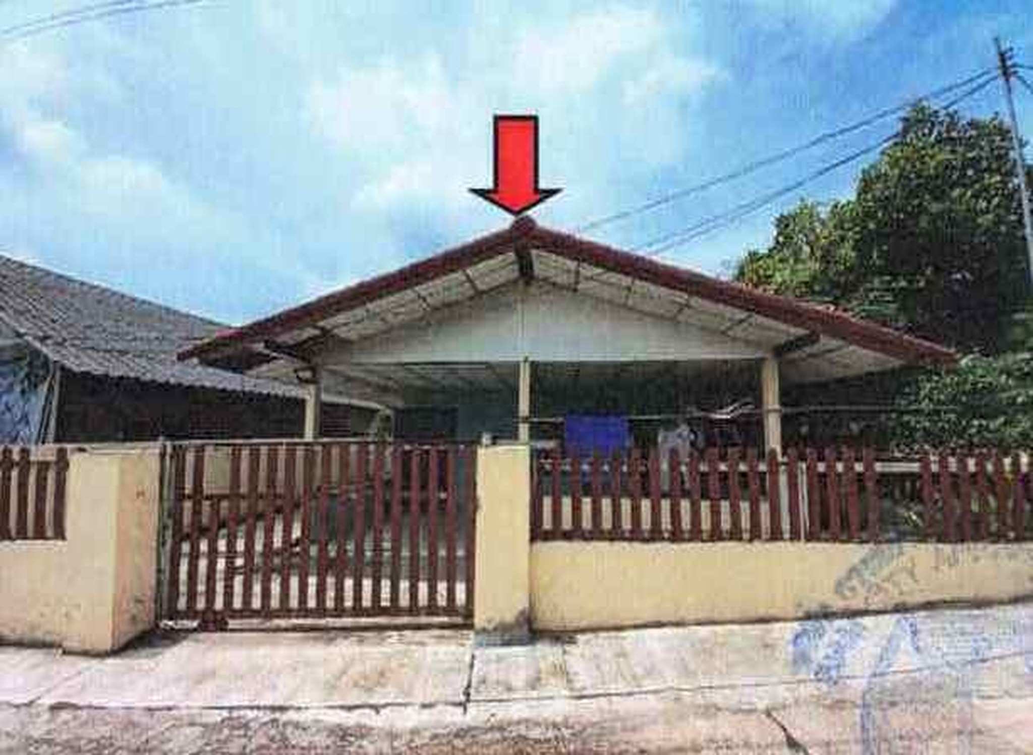 ทรัพย์สถาบันโดย GHB บ้านเดี่ยว ซอยทางเข้าหมู่บ้านคำนกเ ถนนสถิตย์นิมานกาล (ทล.2