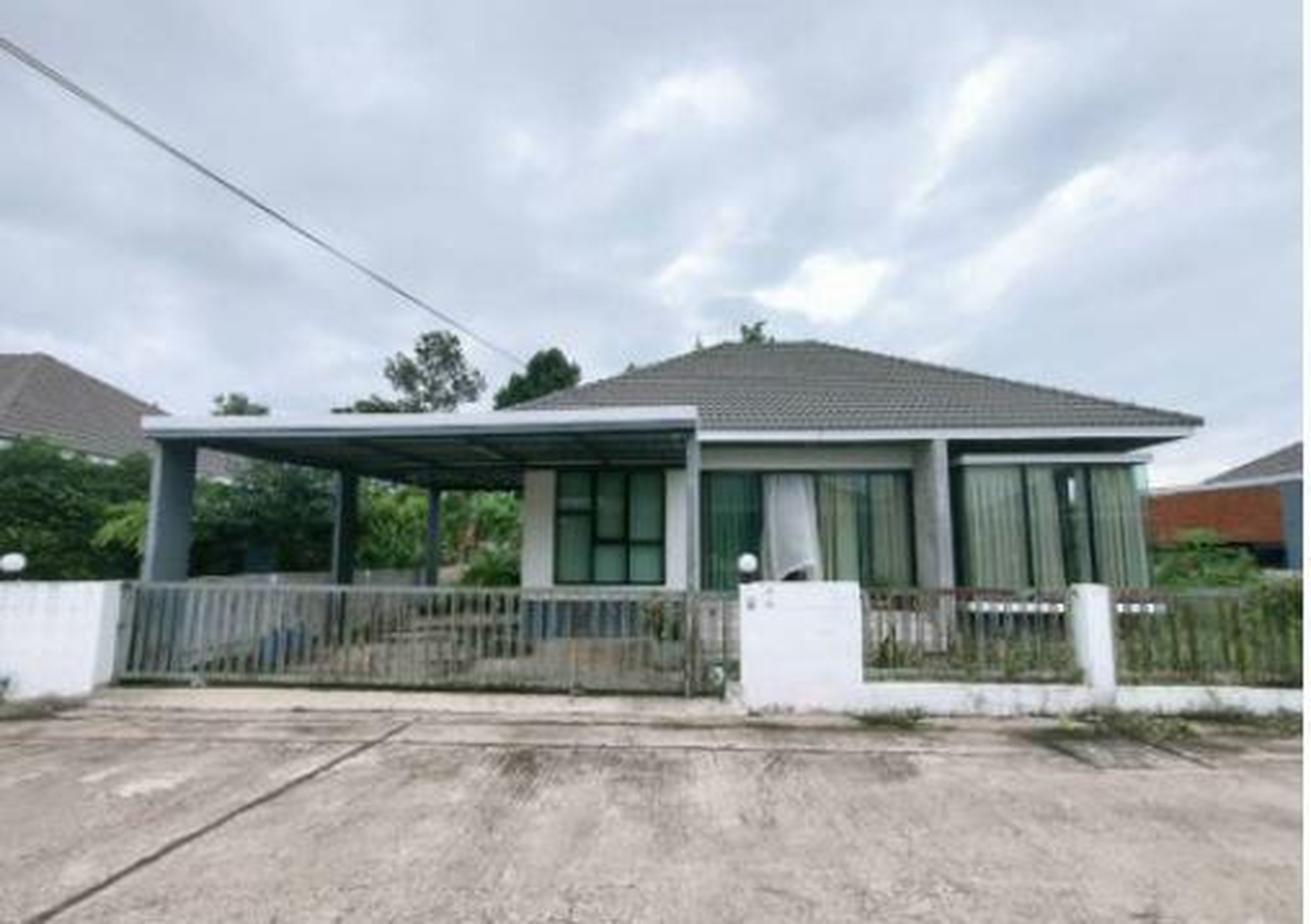 ทรัพย์สถาบันโดย GHB บ้านเดี่ยว ซอยประชาศิริ/ถ.ภายในม.ศ ถนนสายเดชอุดม-บุญฑริก(ท
