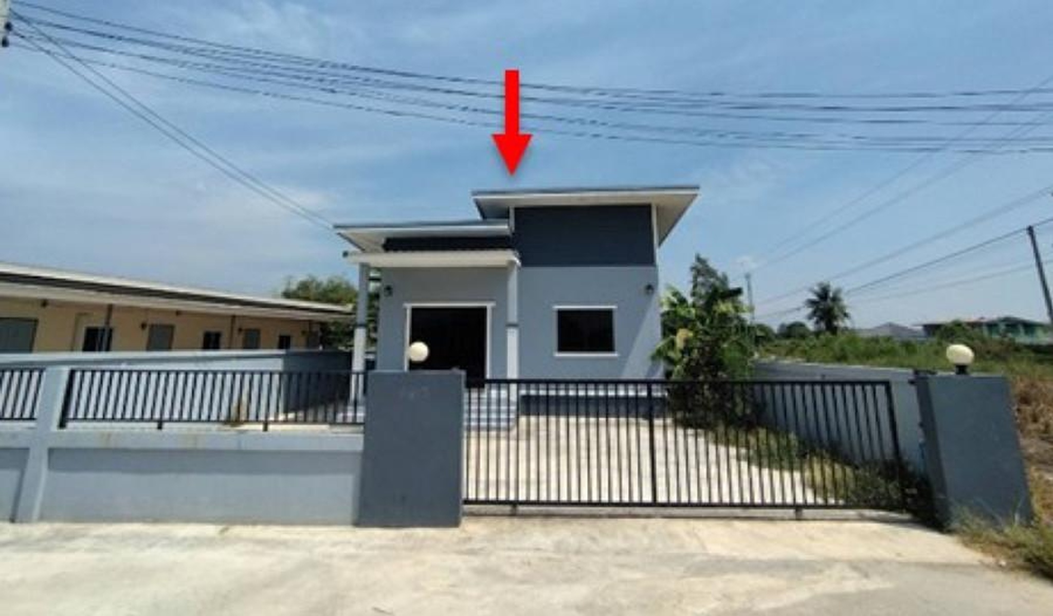 ทรัพย์สถาบันโดย GHB บ้านเดี่ยว ซอยถ.เลียบคลองชลประทาน/ ถนนทล.ชนบท(อย.3006)