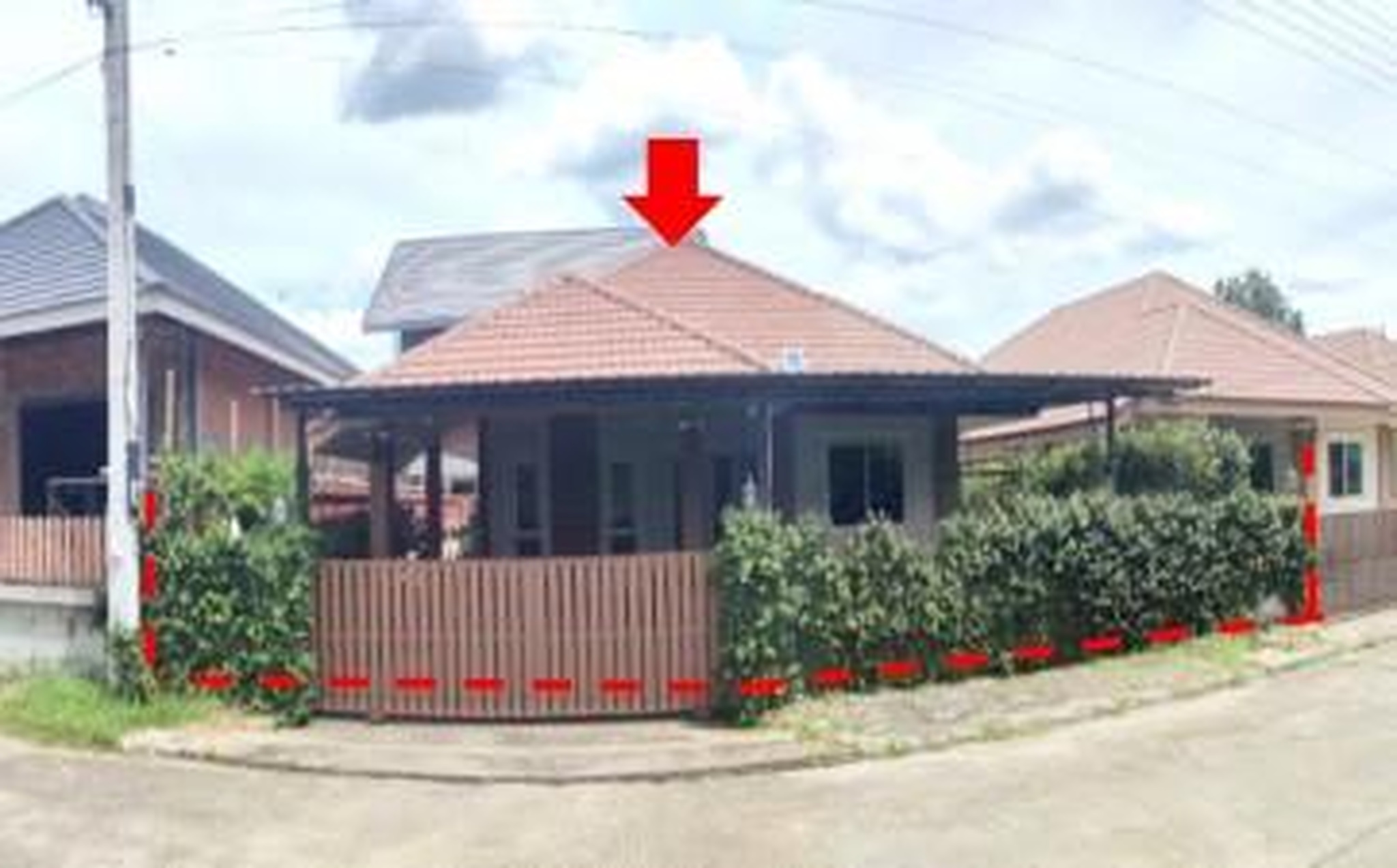 ทรัพย์สถาบันโดย GHB บ้านเดี่ยว ซอยข้างตลาดหารแก้ว ถนนเชียงใหม่-ฮอด(ทล.108