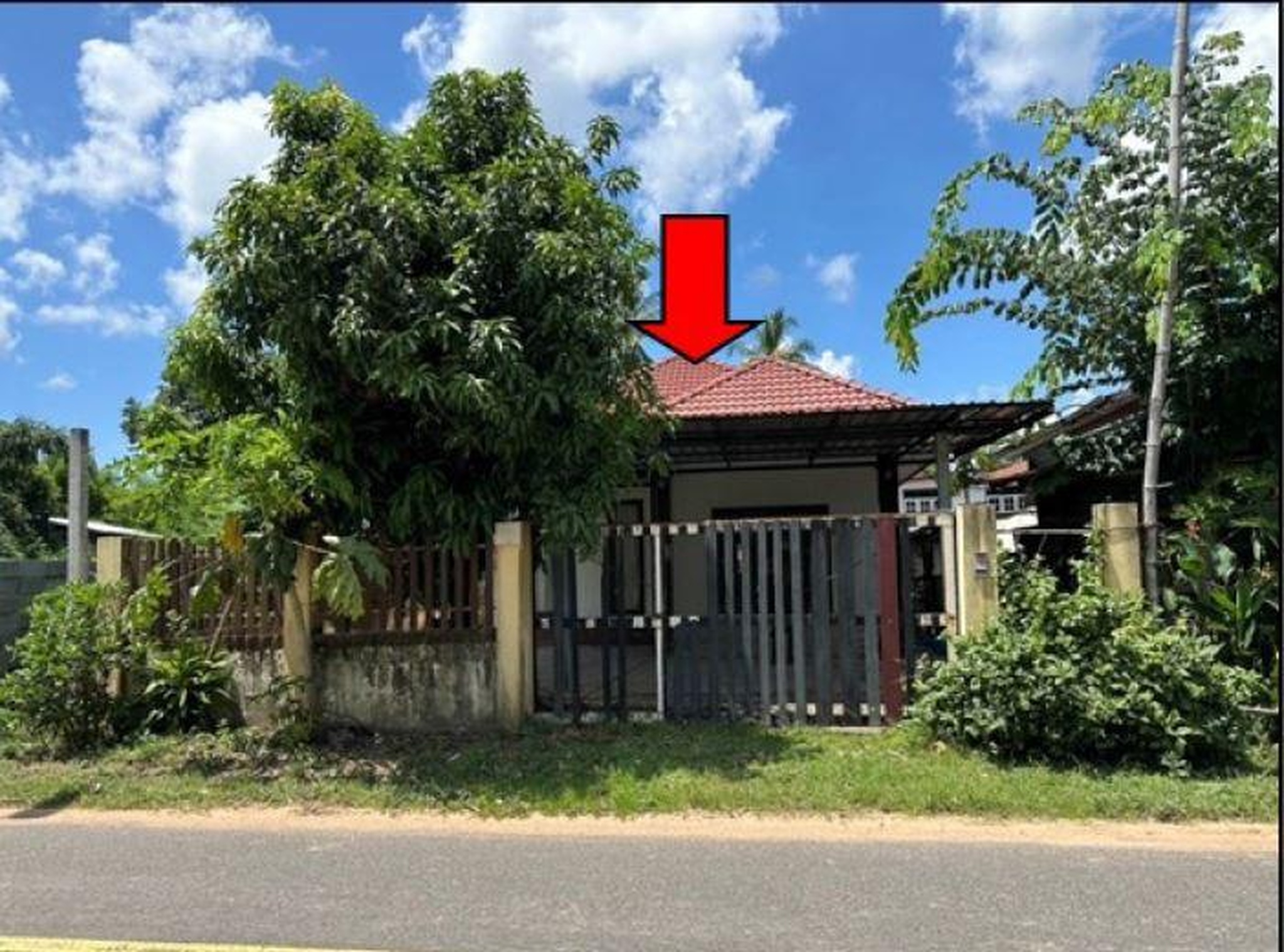 ทรัพย์สถาบันโดย GHB บ้านเดี่ยว ซอยถ.บ.บ่อแบง-บ.ม่วงโคน ถนนสายอุบลราชธานี-ตระ