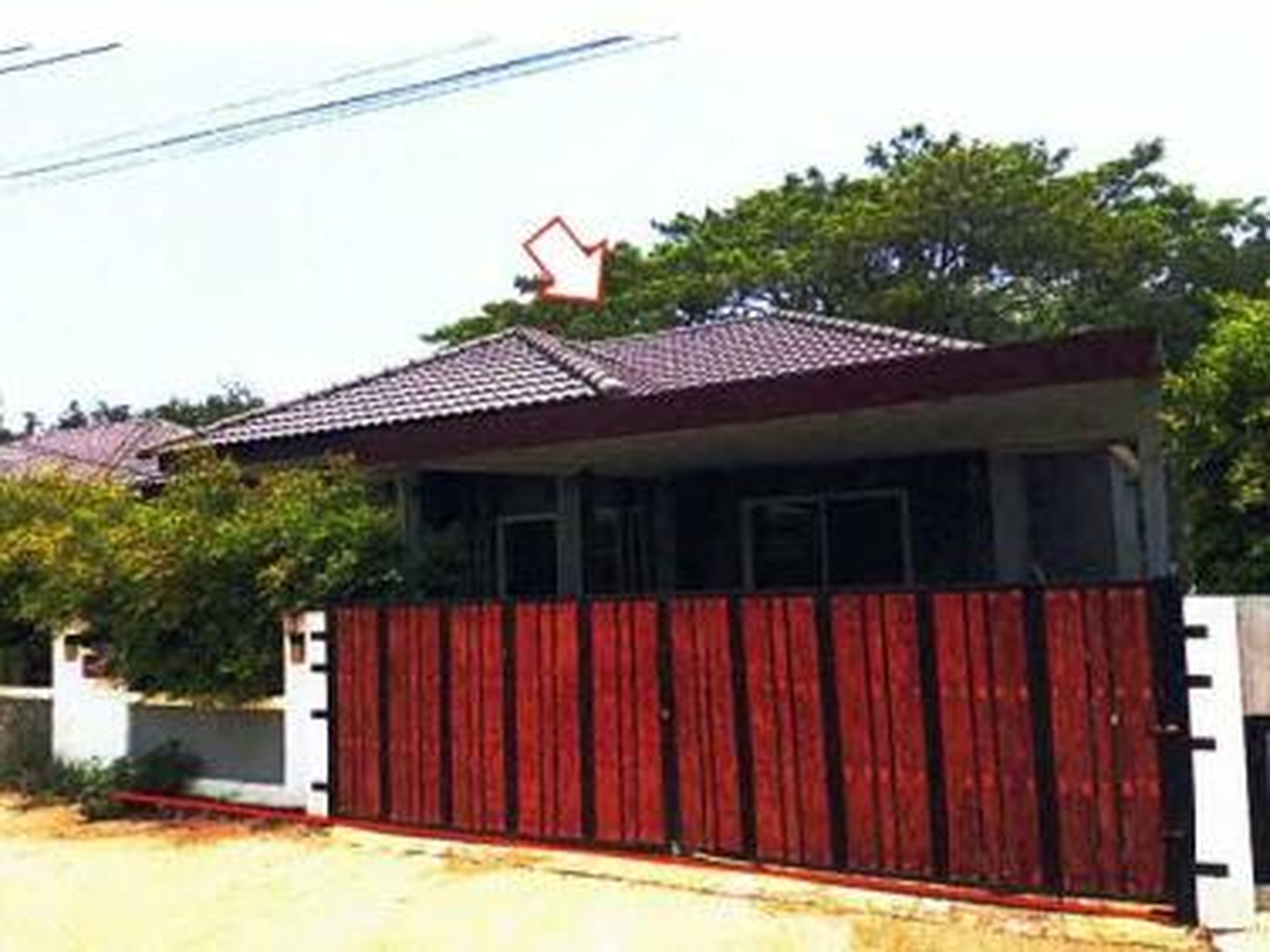 ทรัพย์สถาบันโดย GHB บ้านเดี่ยว ซอยบ้านสมใจนึก ถนนลำปาง-แม่ทะ(1037)