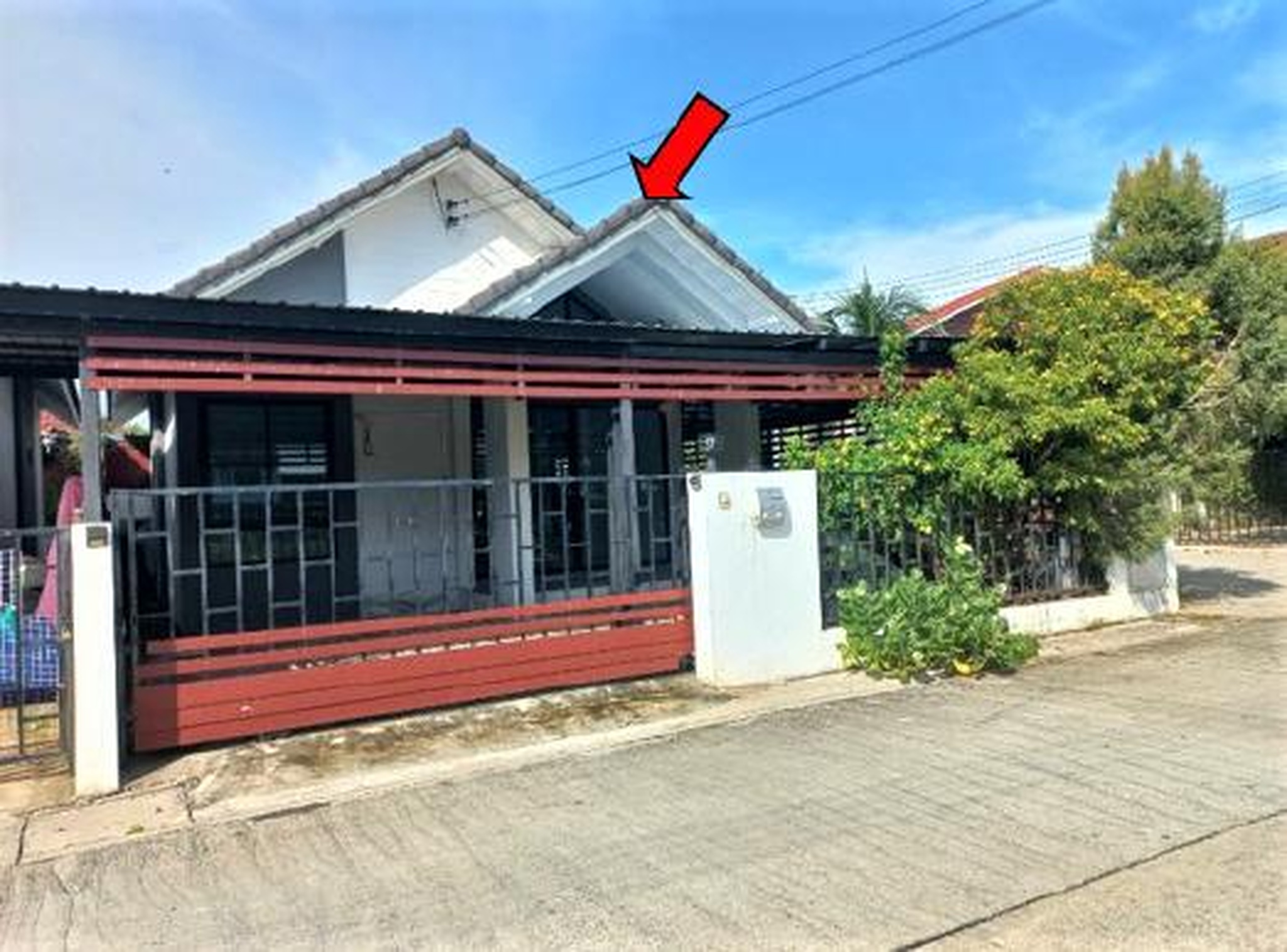 ทรัพย์สถาบันโดย GHB บ้านเดี่ยว ซอยถนนเทศบาล 10 / หมู่บ ถนนอรุณประเสริฐ (ทล.202