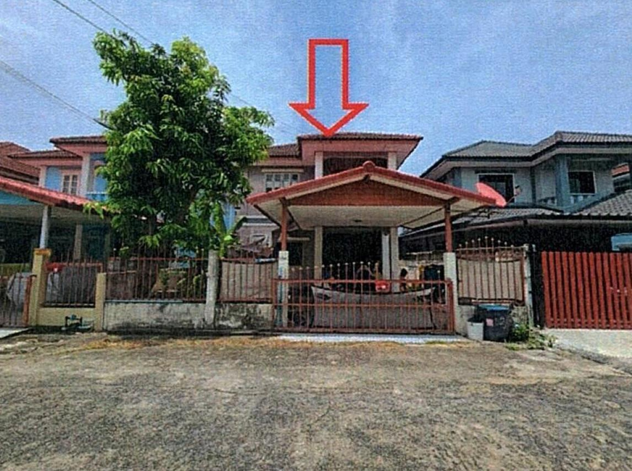ทรัพย์สถาบันโดย GHB บ้านแฝด พรธิสาร 8