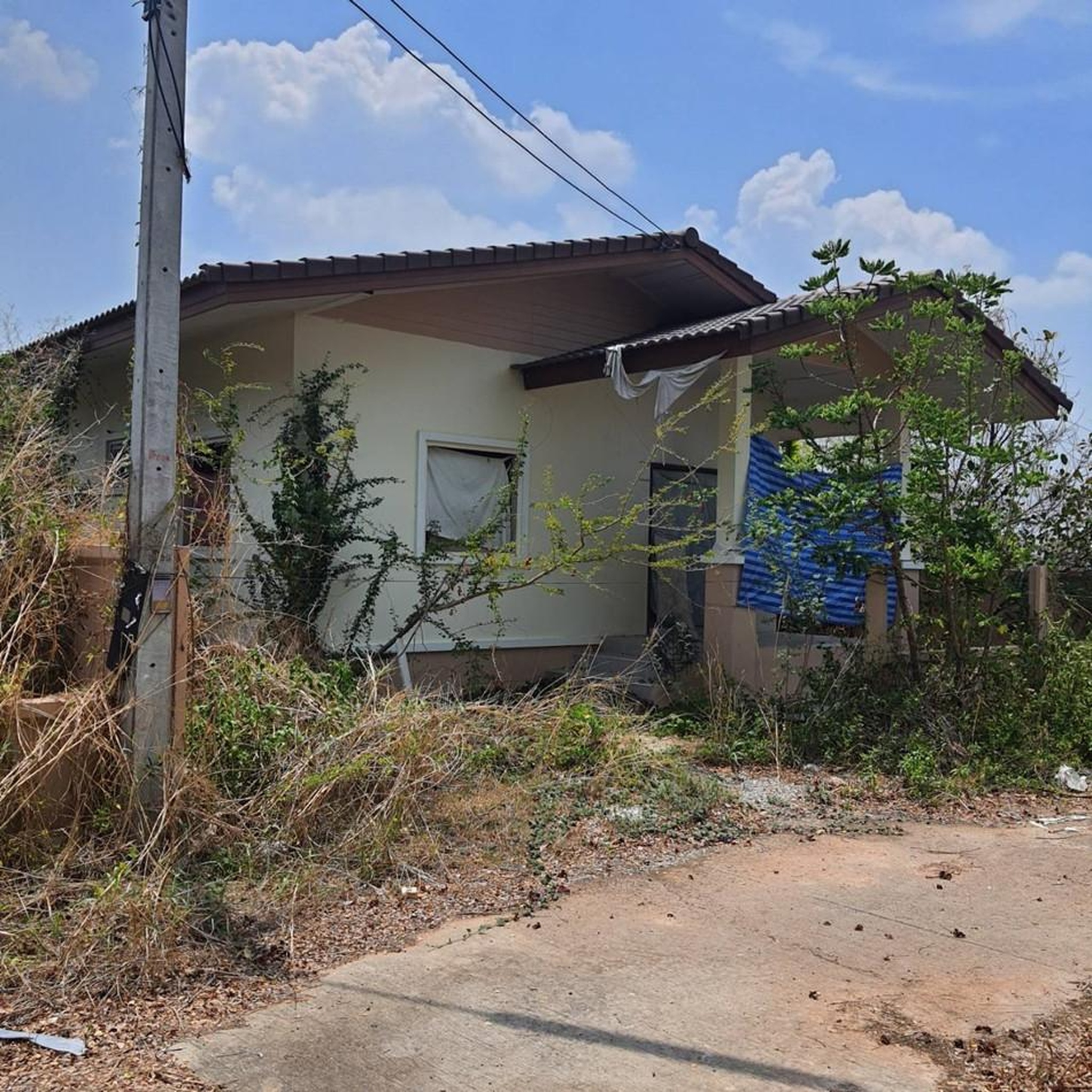 ทรัพย์สถาบันโดย GHB บ้านเดี่ยว ถนนสายเลี่ยงเมืองพิษณุโลก