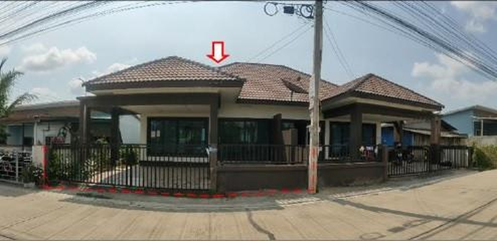 ทรัพย์สถาบันโดย GHB บ้านแฝด ถนนนิคมสาย15