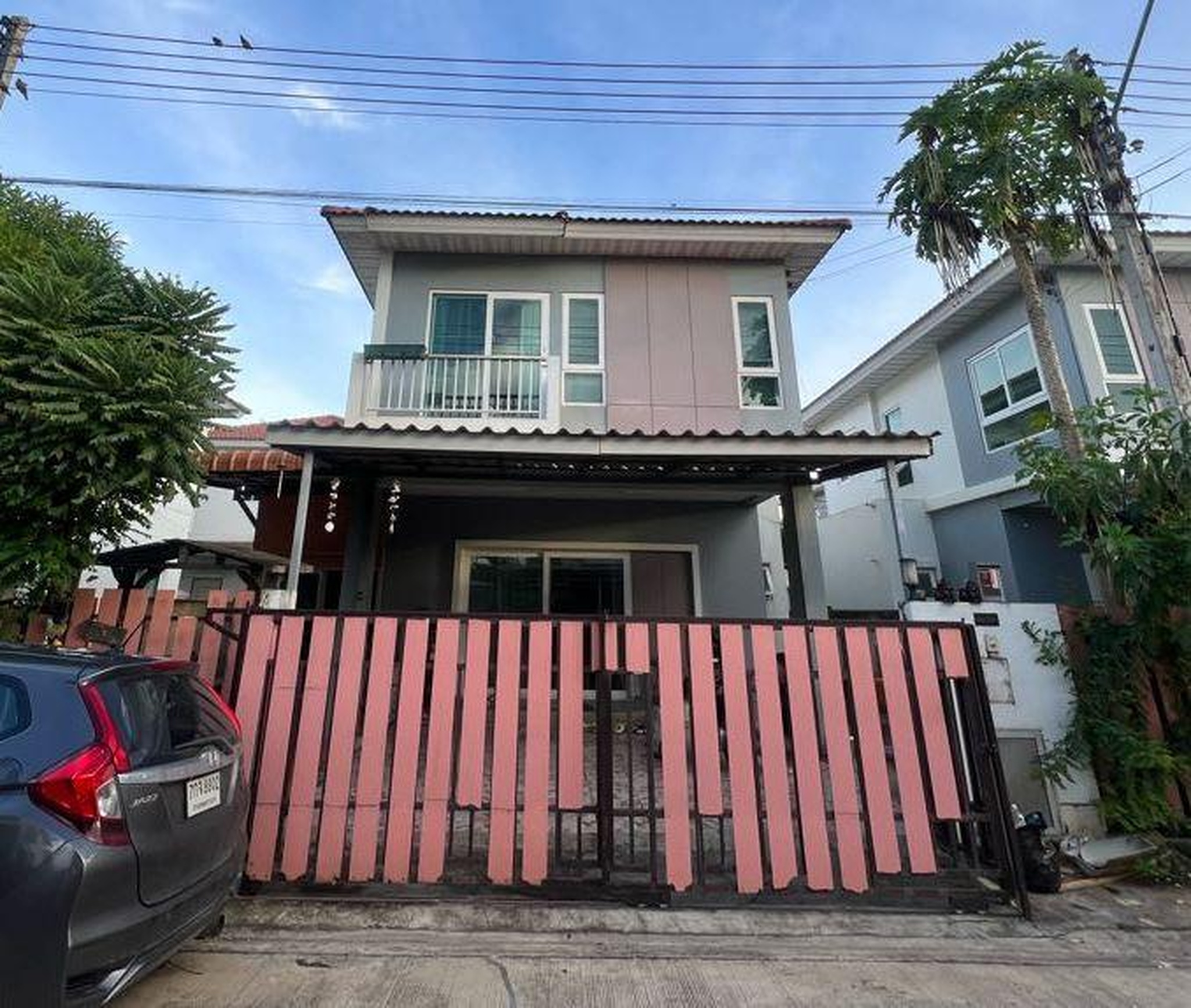 ทรัพย์สถาบันโดย GHB บ้านแฝด ซอยโครงการฯ ถนนบึงคำพร้อย