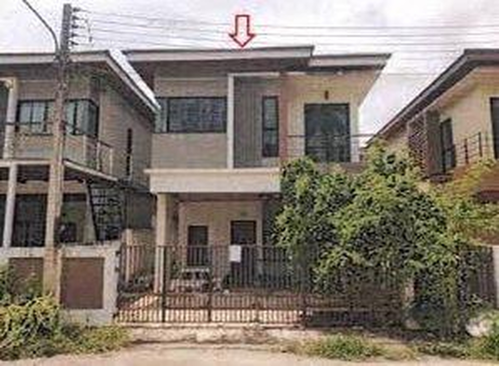 ทรัพย์สถาบันโดย GHB บ้านแฝด ซอยม.เบญจพล 3 ถนน*