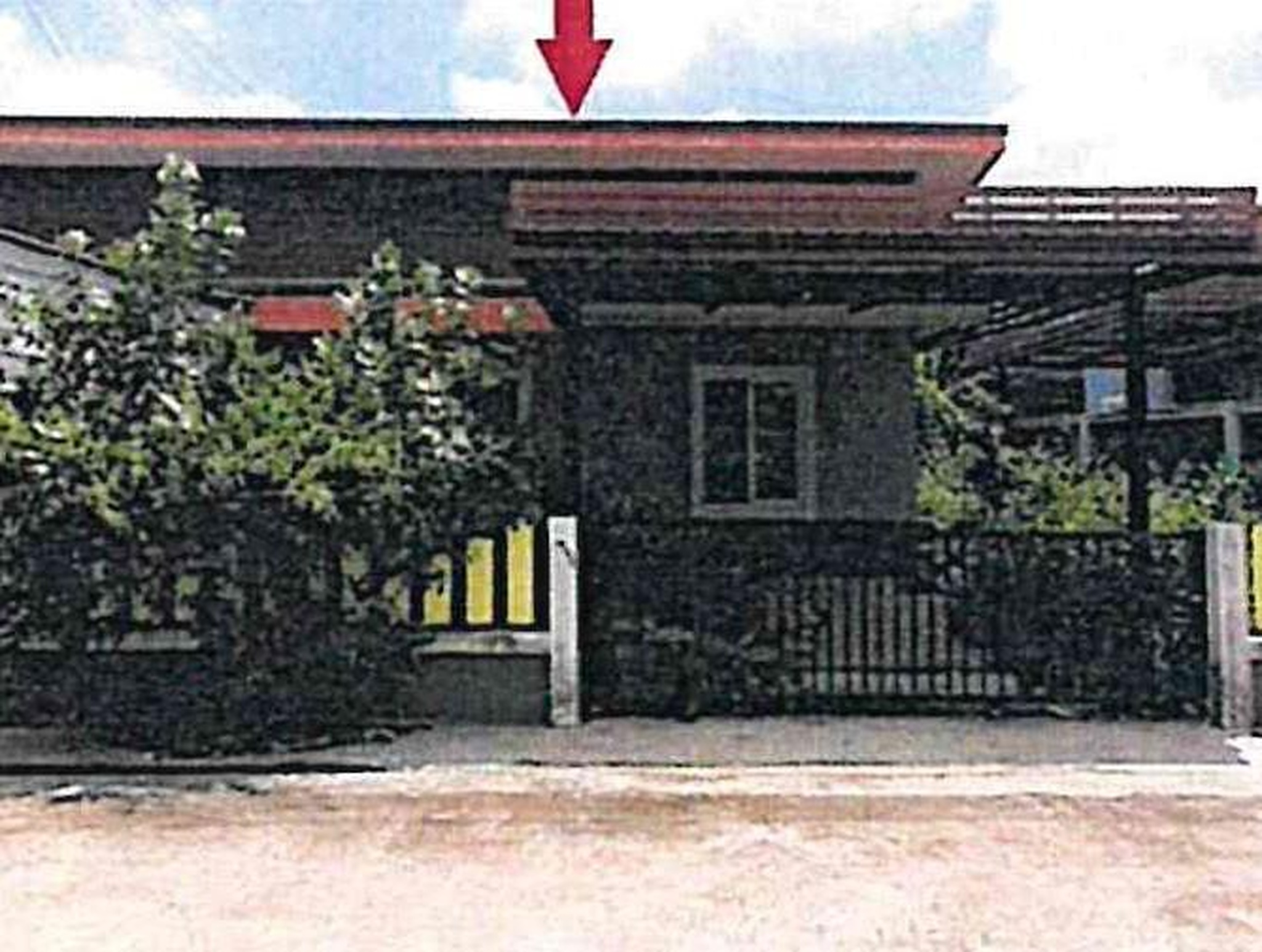 ทรัพย์สถาบันโดย GHB บ้านแฝด ถนนบ้านโป่งกะพ้อ