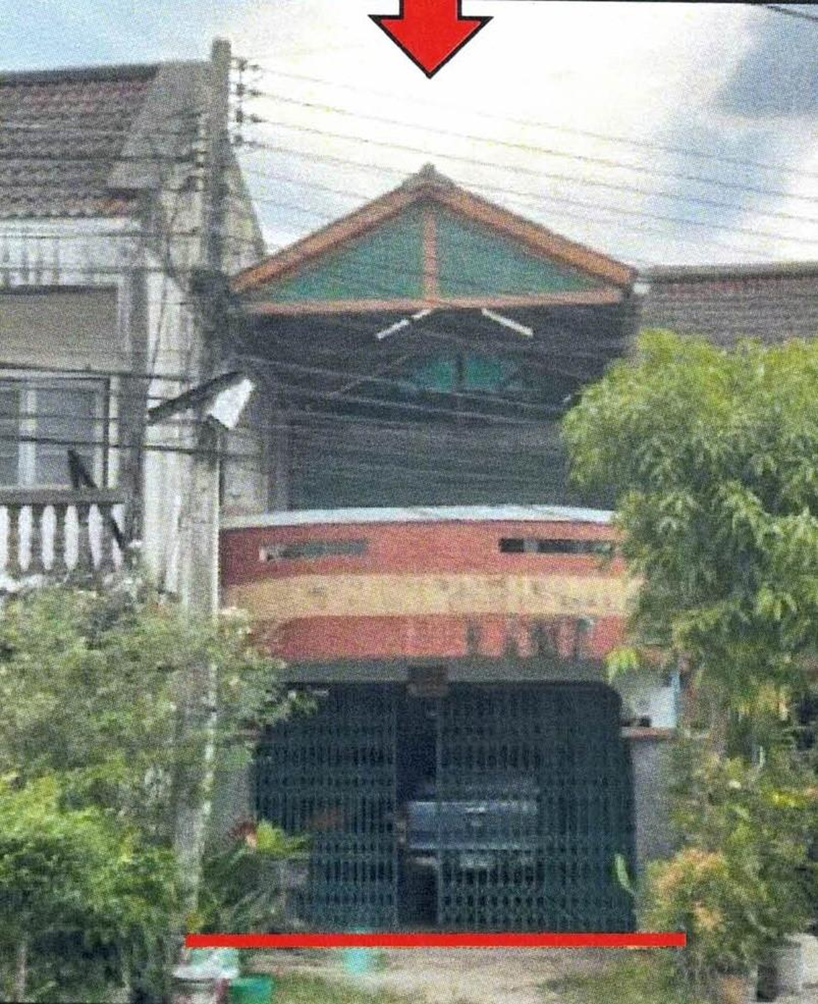 ทรัพย์สถาบันโดย GHB ทาวน์เฮาส์ ถนนสายบ้านโต๊ะโมง-บ้านจ