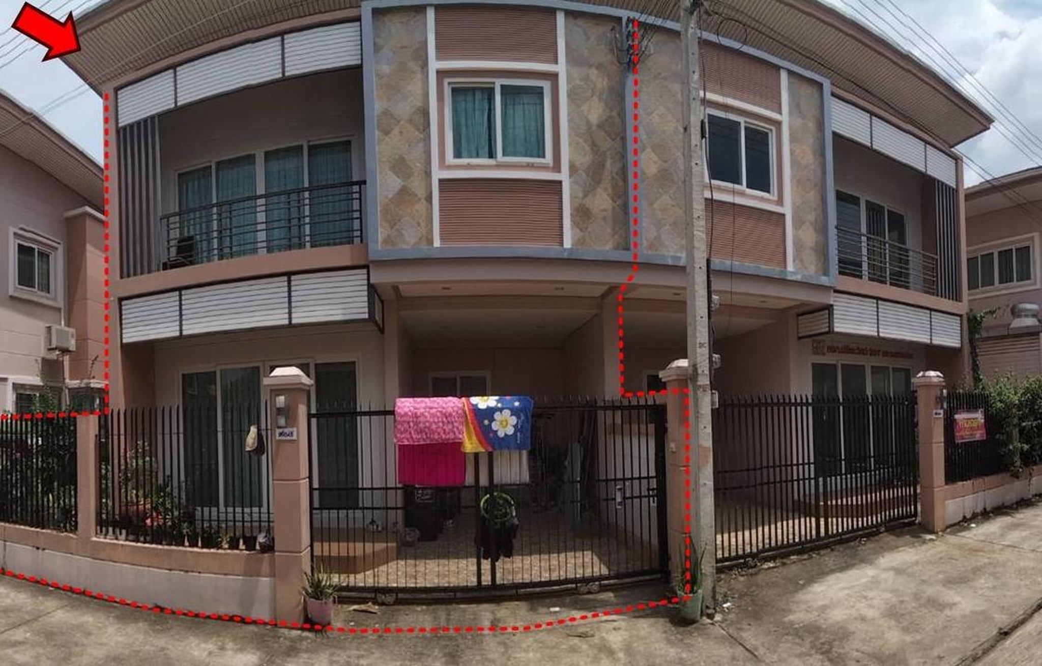 ทรัพย์สถาบันโดย GHB บ้านแฝด ถนนแม่สอด-แม่ปะใต้