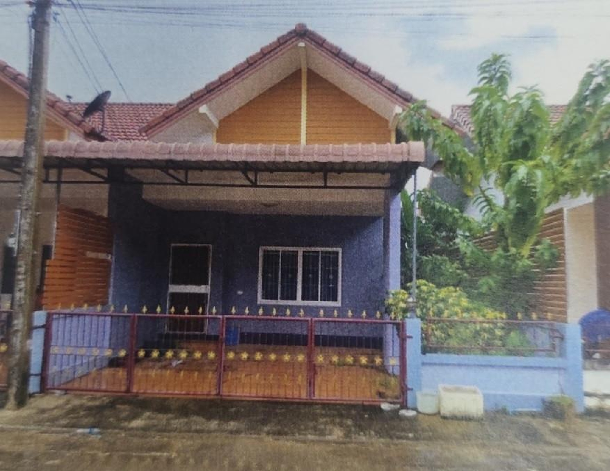 ทรัพย์สถาบันโดย GHB บ้านแฝด ซอยหมู่บ้านโดมทองไสใหญ่ ถนนสายน้ำตกโยง