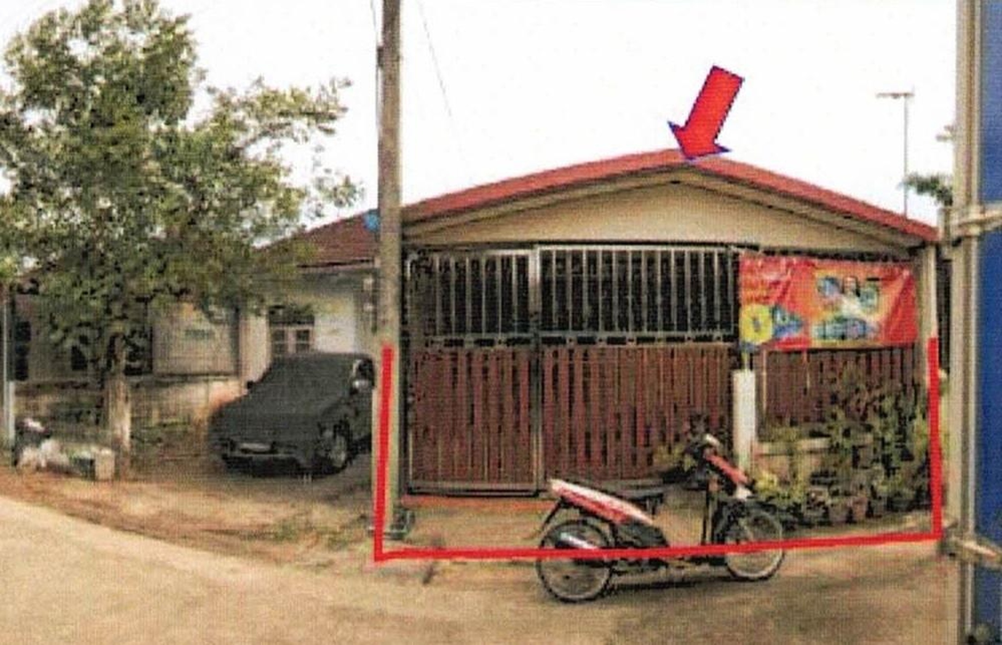 ทรัพย์สถาบันโดย GHB ทาวน์เฮาส์ ซอย870057 ถนนพุนพิน-หนองขรี