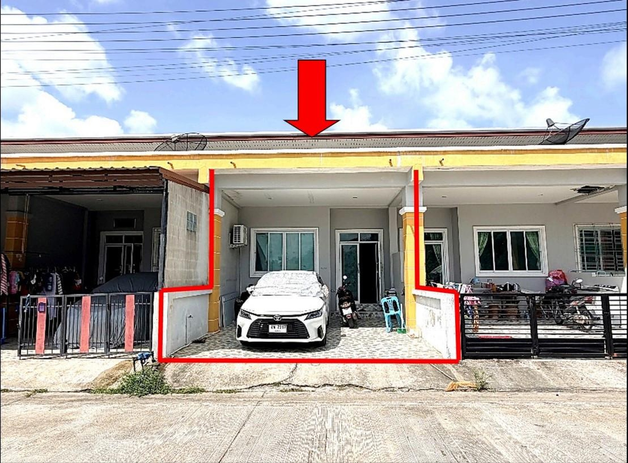 ทรัพย์สถาบันโดย GHB ทาวน์เฮาส์ ซอยสันติธรรม 1 ถนนเขาเขียว-หัวเขา