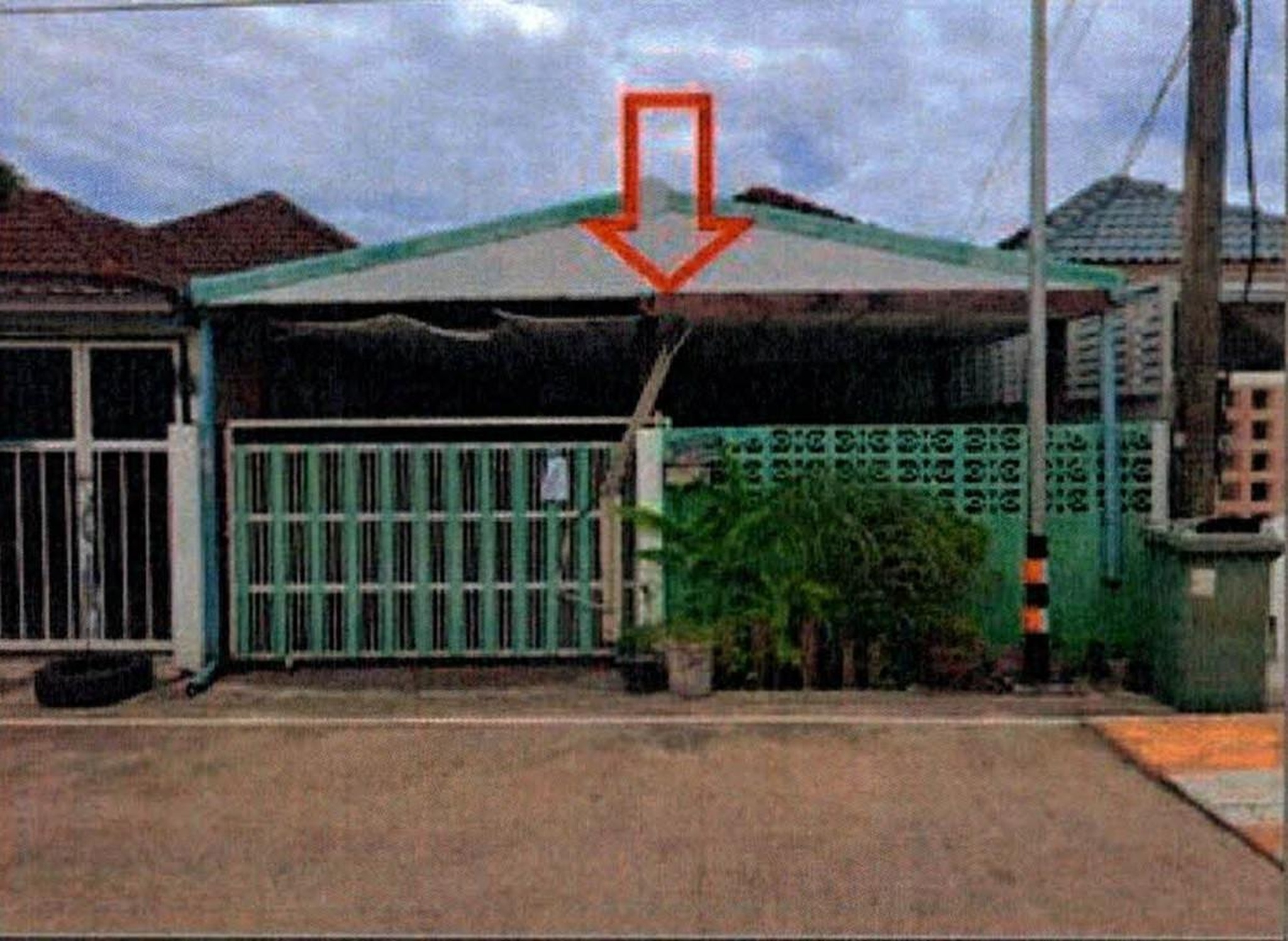 ทรัพย์สถาบันโดย GHB บ้านแฝด ธัญญาพร 1