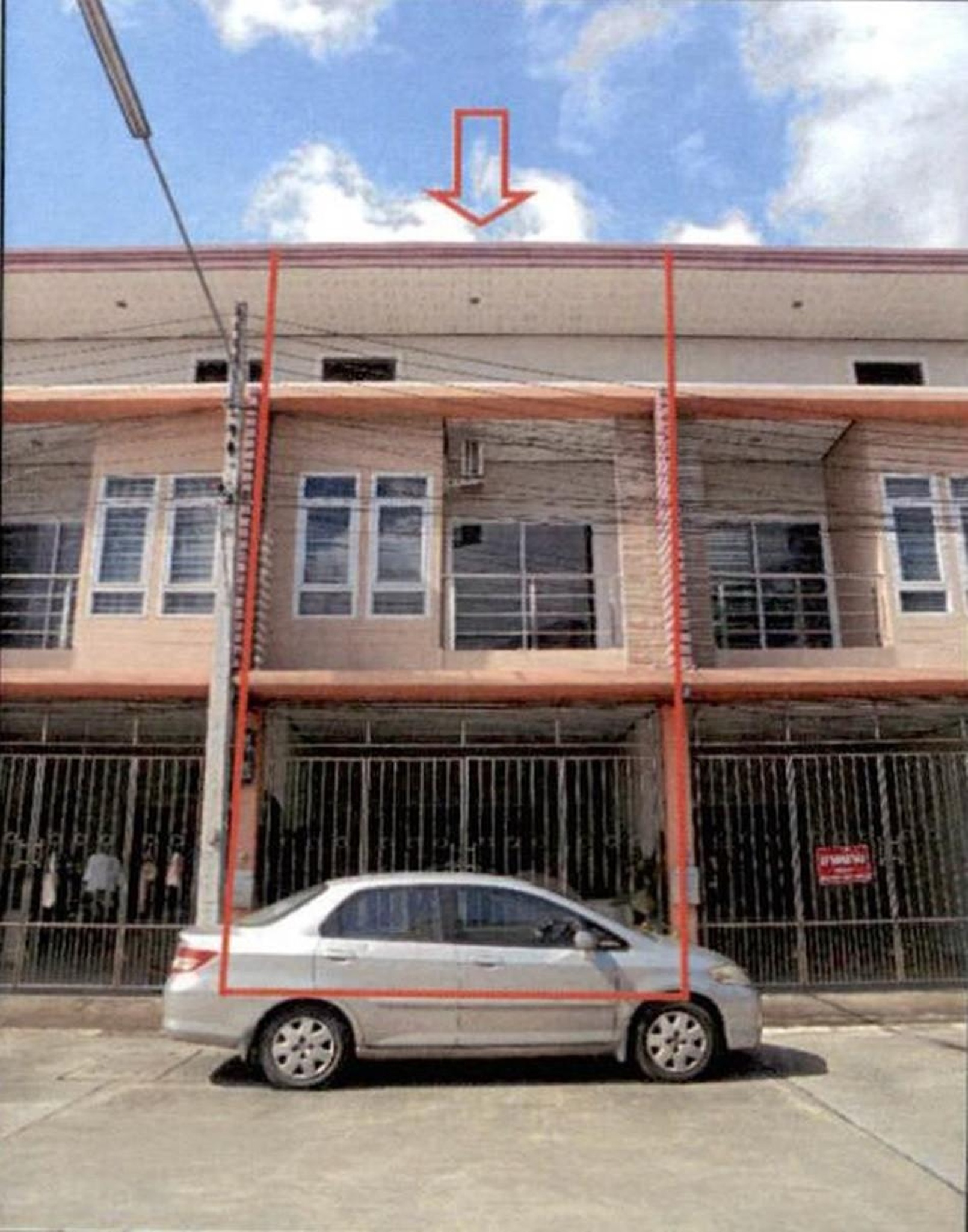 ทรัพย์สถาบันโดย GHB ทาวน์เฮาส์ ถนนสายบ้านบางแฟบ-บ้านคลองวาด